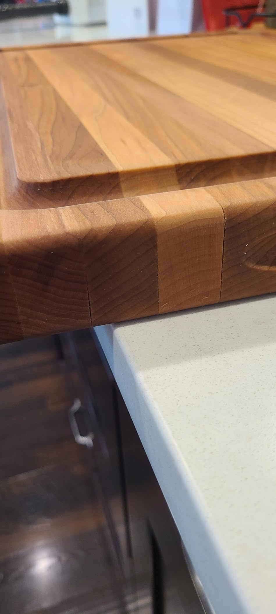 John Boos CB Series Rectangular Wooden Maple Cutting Board 20”x14” – 1.5” Thick, 12-lb Reversible Butcher Block with Rounded Edges, Juice Groove, Edge-Grain & Finger Grips – Made in the USA customer photo 2