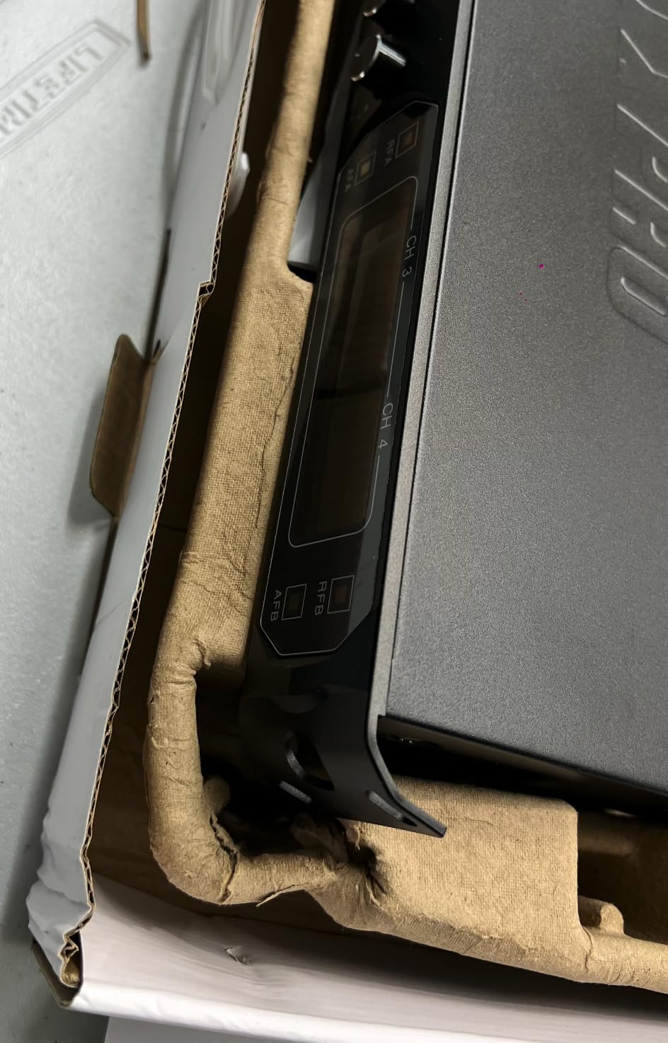 Phenyx Pro 4-Ch UHF Fixed Frequency Wireless Microphone System PTU-5000-4H customer photo 1