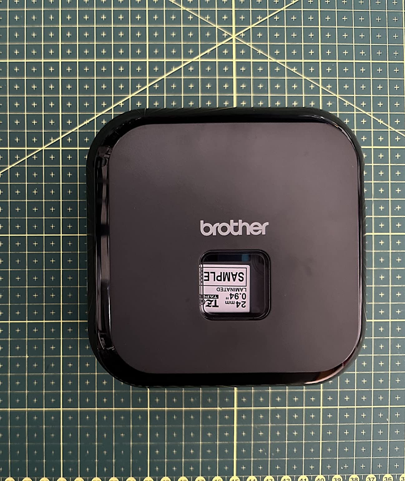 Brother P-touch CUBE Plus Bluetooth Label Maker (PT-P710BT), Black customer photo 2
