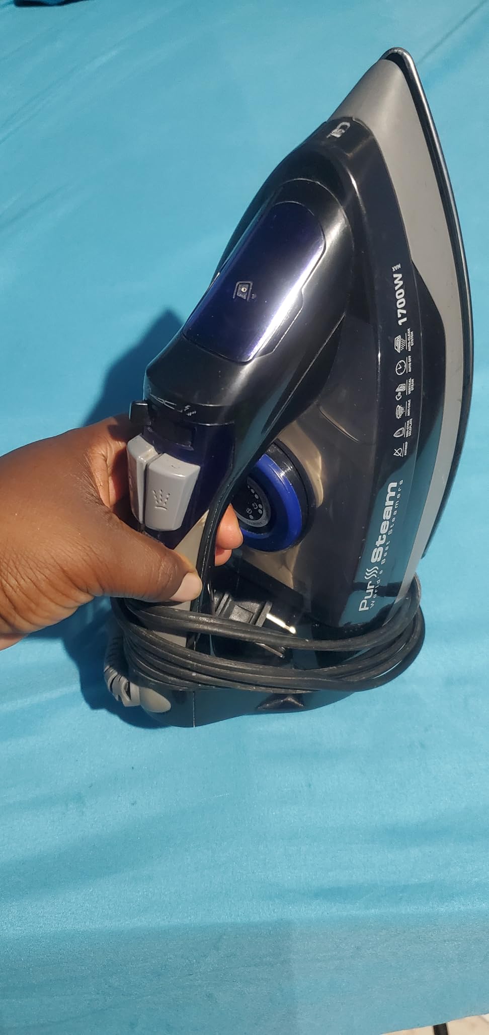 PurSteam SteamBurst+ Steam Iron, Ceramic Soleplate, Self-Clean, Anti Drip customer photo 1