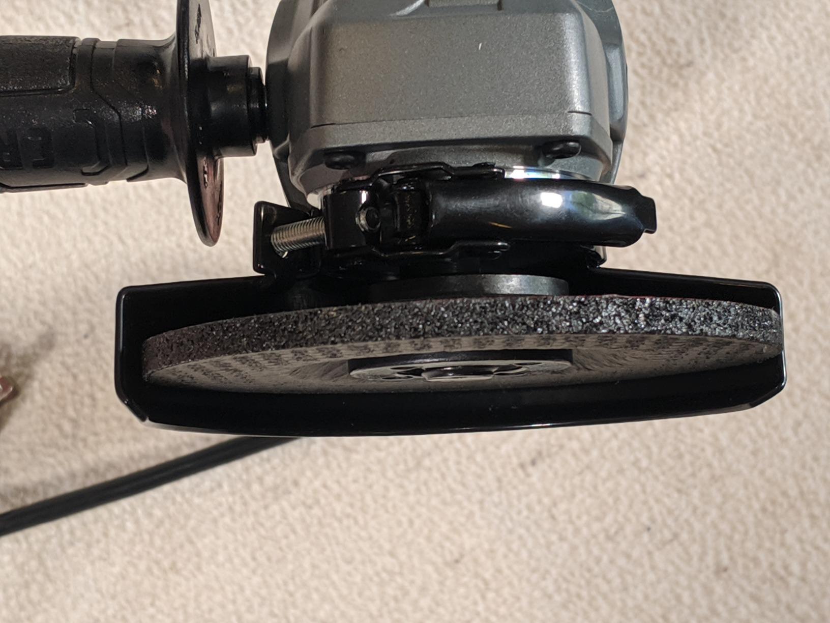 CRAFTSMAN Small Angle Grinder Tool 4-1/2 inch, 6 Amp, 12,000 RPM, Corded (CMEG100) customer photo 2