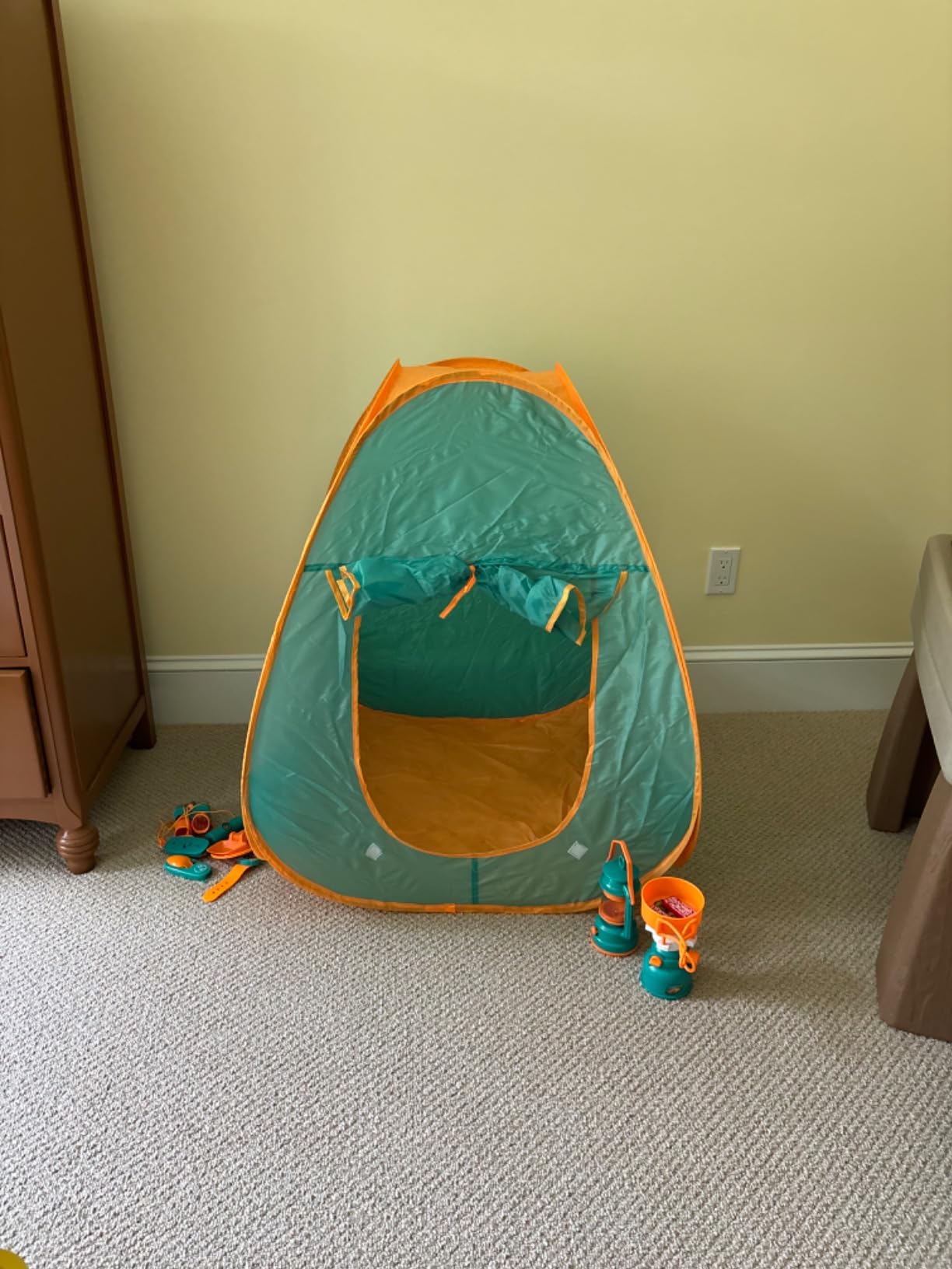 FUN LITTLE TOYS Pop Up Play Tent with Camping Gear and Tools Set, Outdoor Toys for Kids customer photo 1