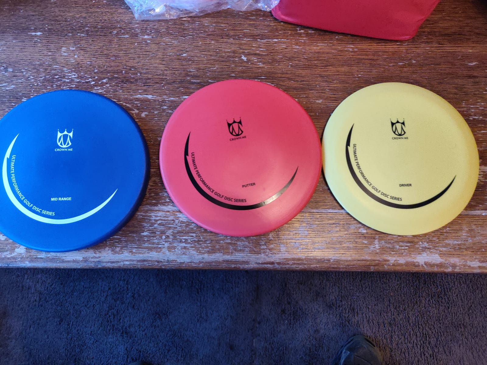 CROWN ME Disc Golf Set with 6 Discs and Starter Disc Golf Bag customer photo 1