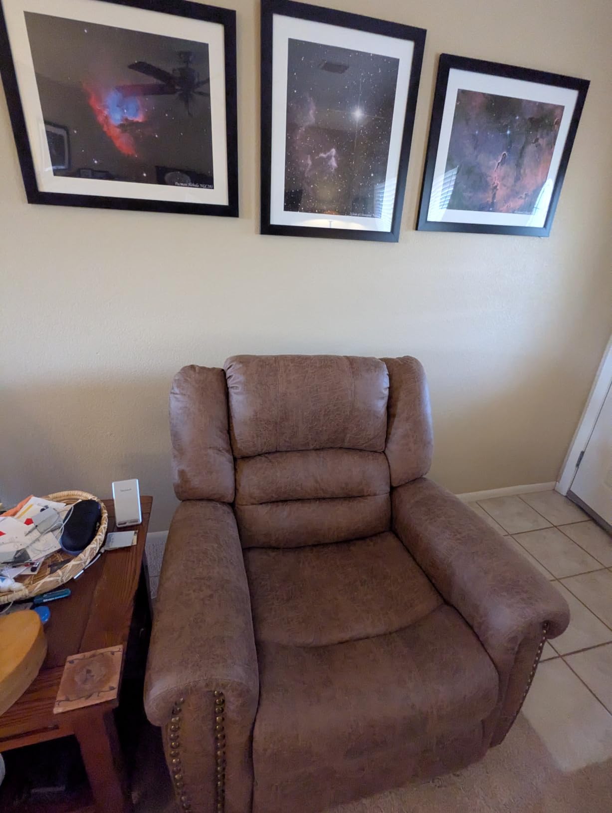 CANMOV Leather Recliner Chair, Classic and Traditional Manual Recliner Chair with Comfortable Arms and Back Single Sofa for Living Room, Nut Brown customer photo 2