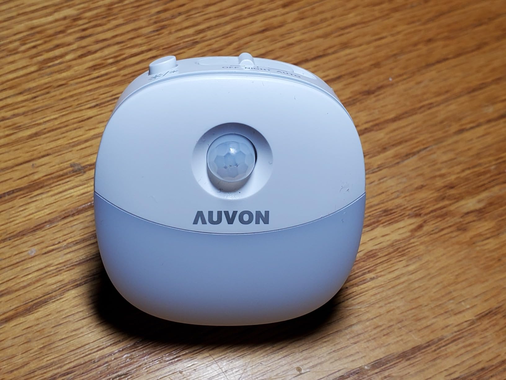 AUVON Plug-in Night Light, Motion Sensor and Dusk to Dawn Sensor, 4 Packs customer photo 1
