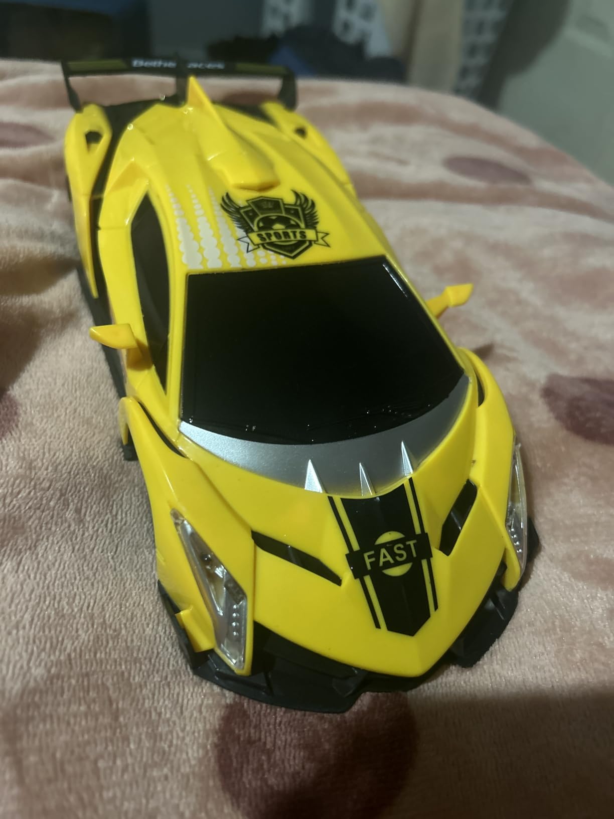 Growsland Remote Control Car, RC Cars for Kids 1:18 Electric Toy Car Hobby Racing Car Toys with Lights & Controller, Christmas Birthday Gift for 3 4 5 6 7 8 9 Year Old Boys Girls customer photo 1