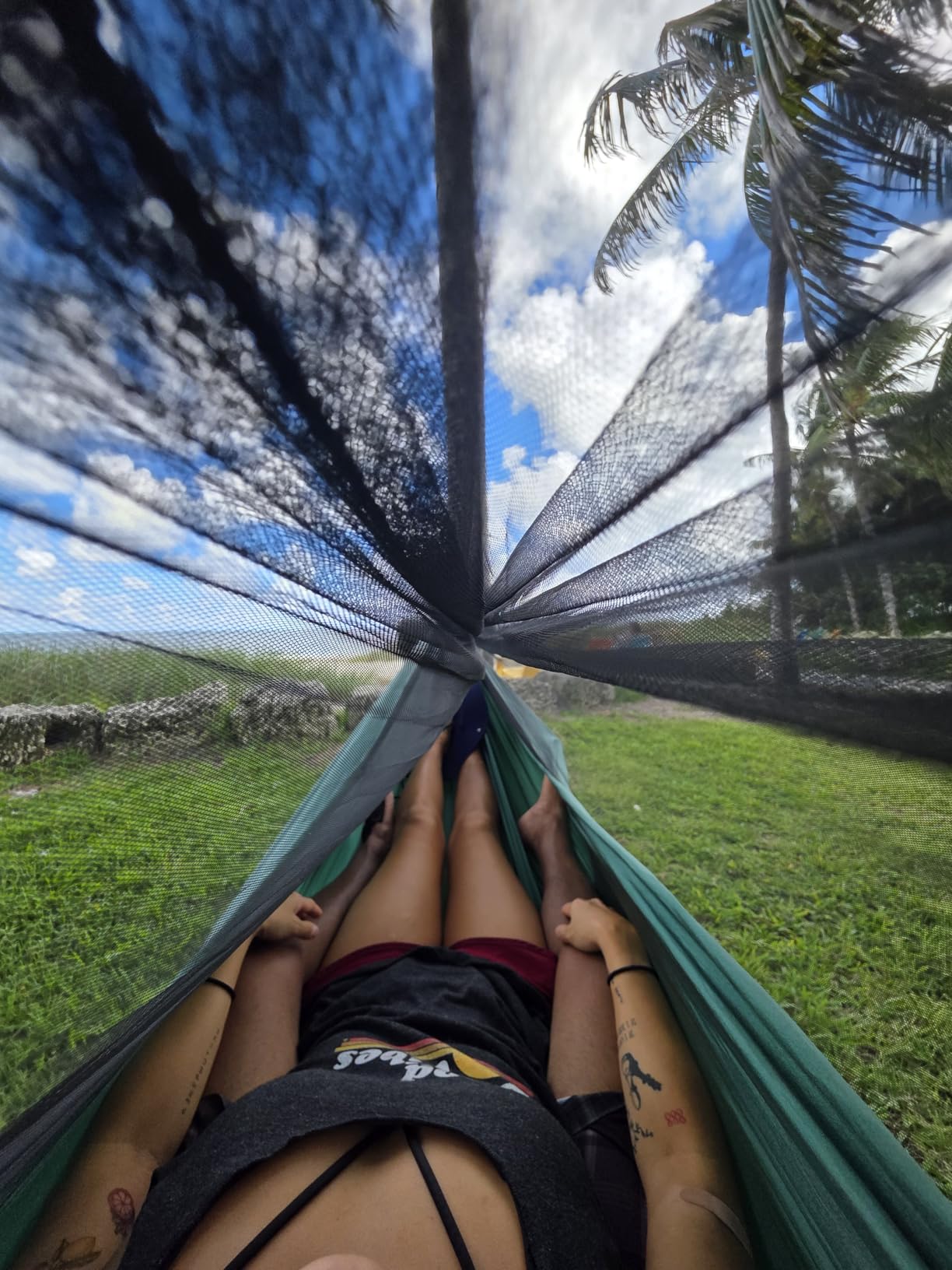 Covacure Camping Hammock, 772 lbs Capacity Double Hammock - Black customer photo 1