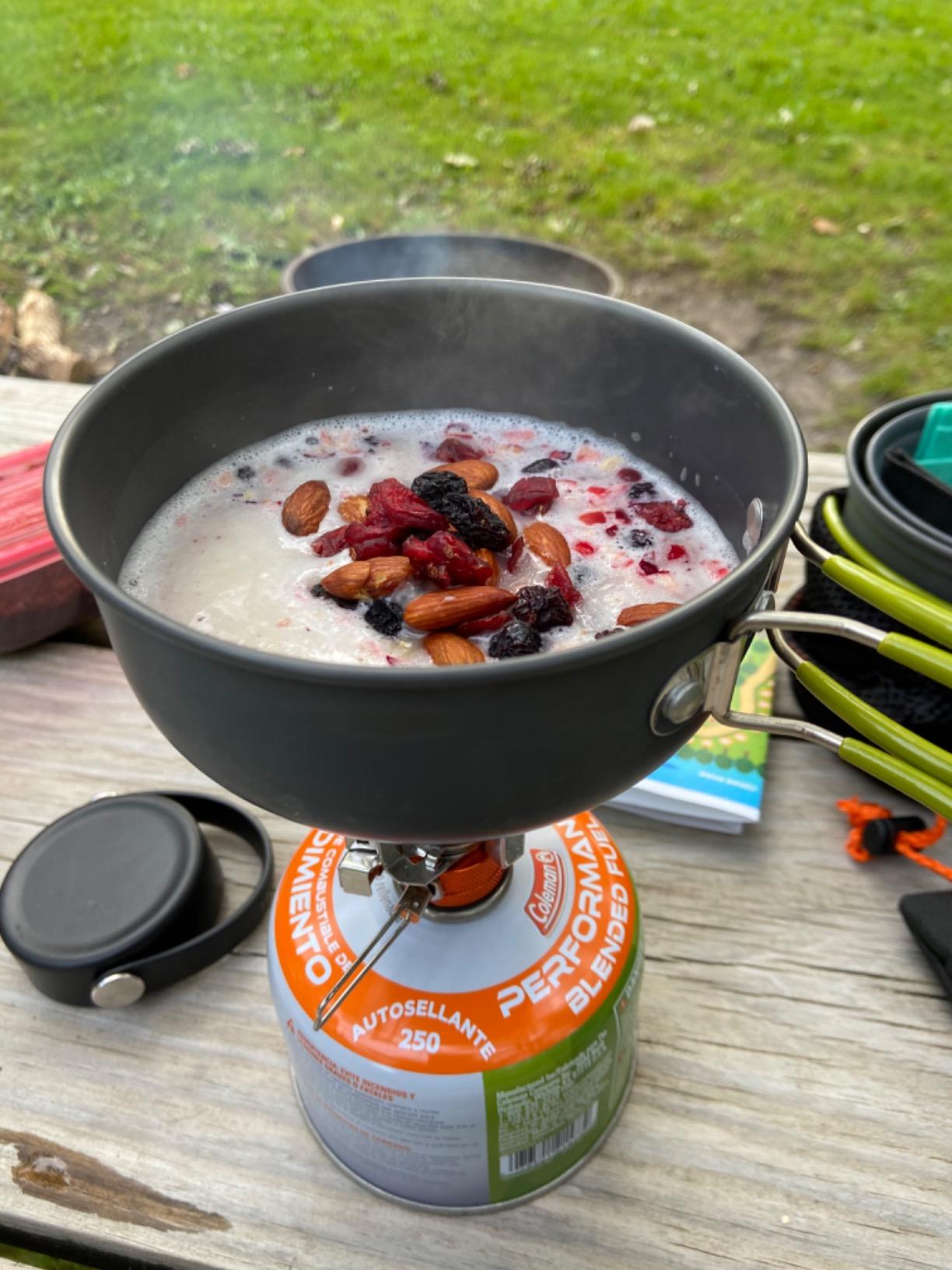 Odoland 16pcs Camping Cookware Mess Kit, Lightweight Pot Pan Mini Stove with 2 Cups, Fork Spoon Kits for Backpacking, Outdoor Camping Hiking and Picnic customer photo 2