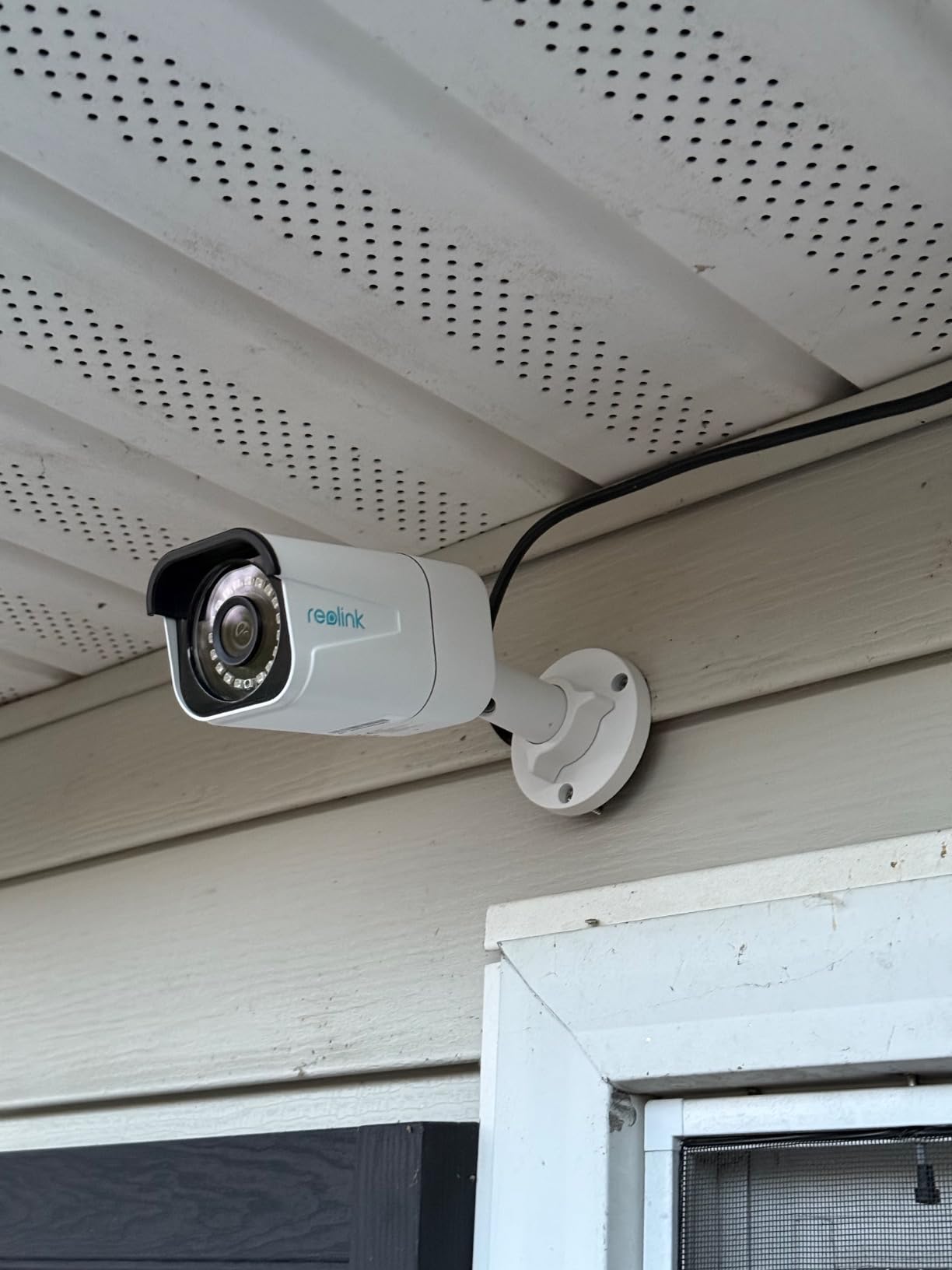 REOLINK 8CH 4K/8MP Security Camera System with 2TB HDD RLK8-800B6 customer photo 2