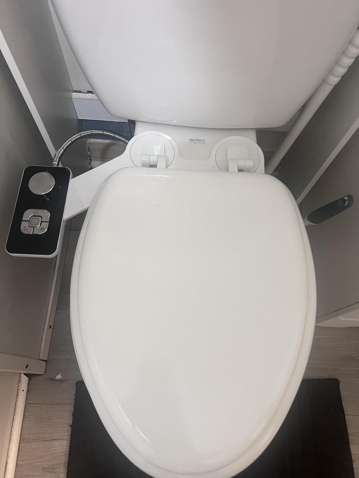 SAMODRA Bidet Attachment, Non-Electric Cold Water Bidet Toilet Seat Attachment with Pressure Controls, Retractable Self-Cleaning Dual Nozzles for Frontal & Rear Wash - Black customer photo 1