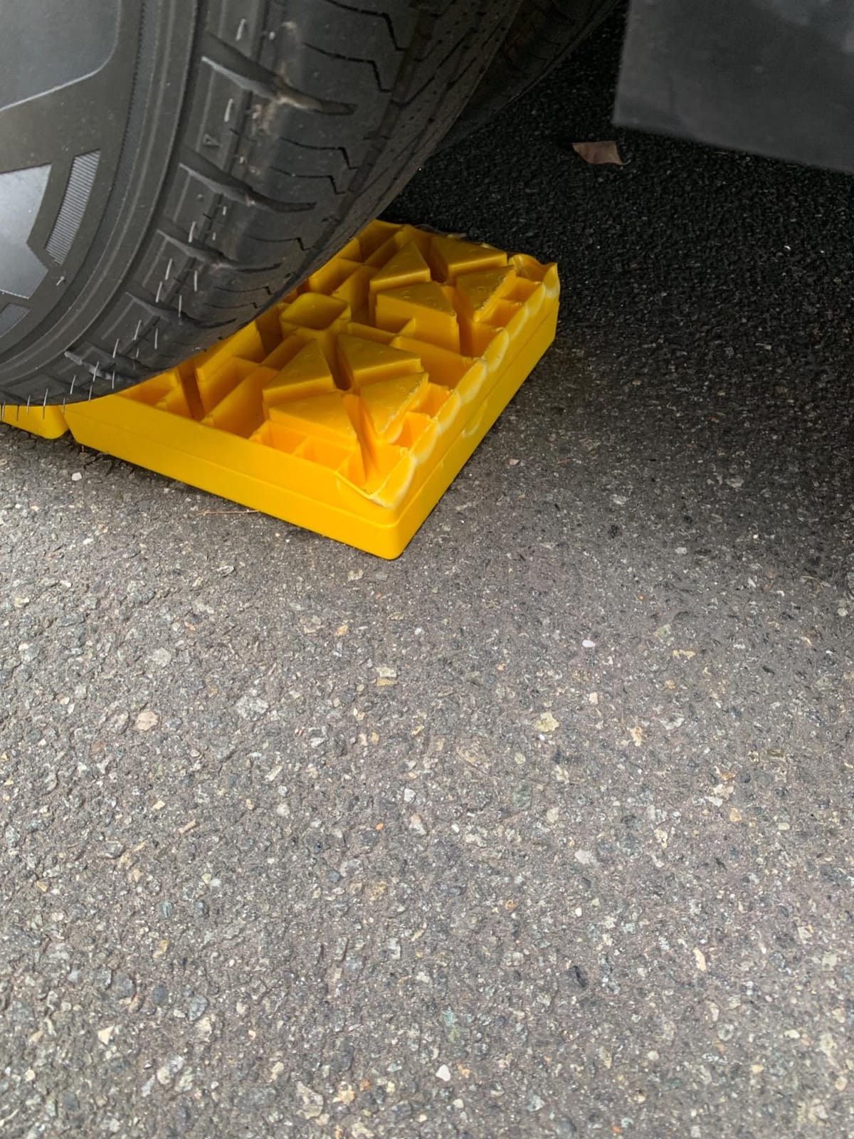Homeon Wheels RV Leveling Blocks, 10-Pack Non-Slip Camper Levelers customer photo 2
