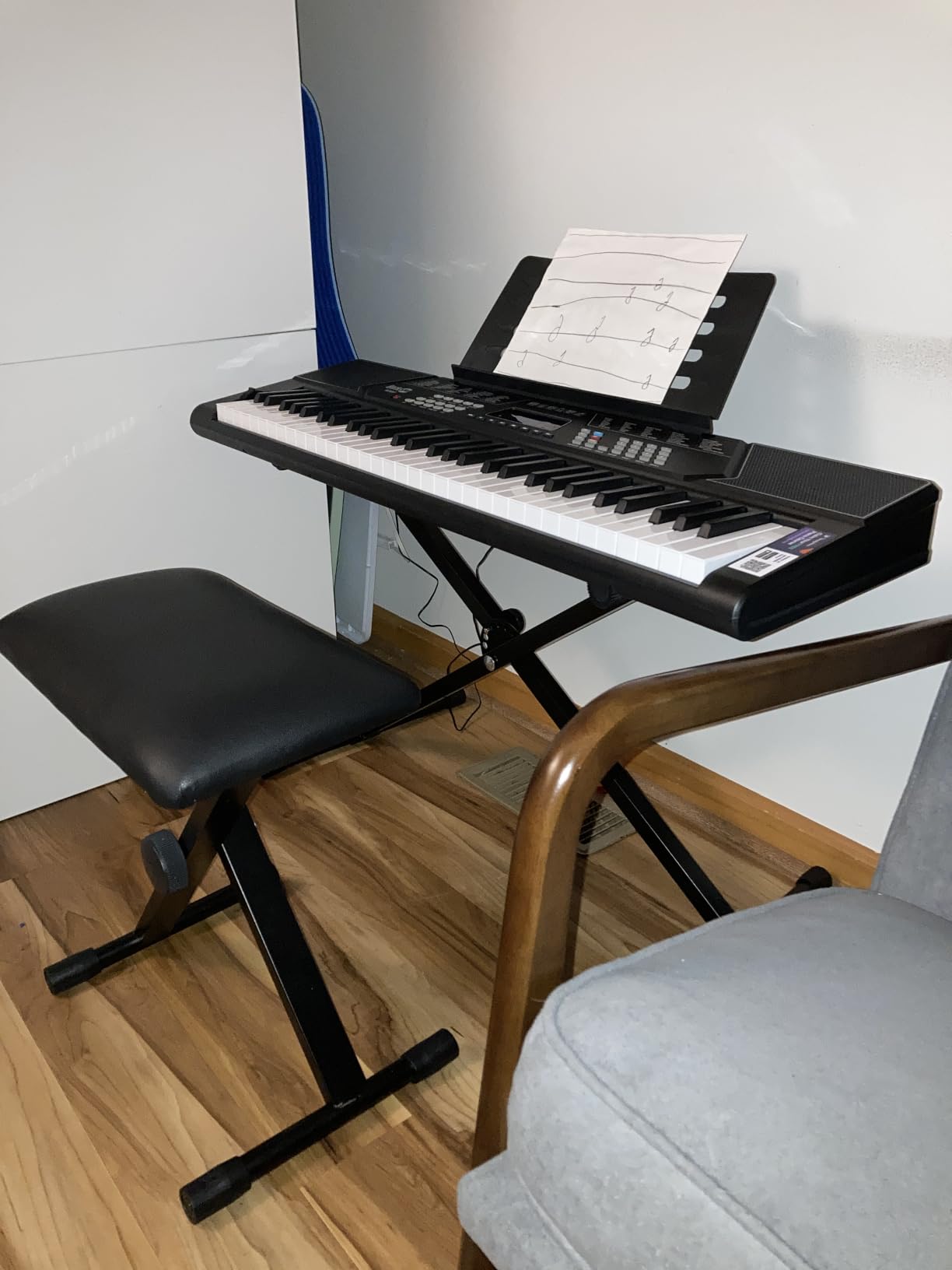 RockJam RJ5061 61 Key Keyboard Piano Kit with Stand, Bench & Headphones | Beginner electric keyboard piano set with pitch bend, LED panel, Simply Piano lessons and note stickers, all included customer photo 1