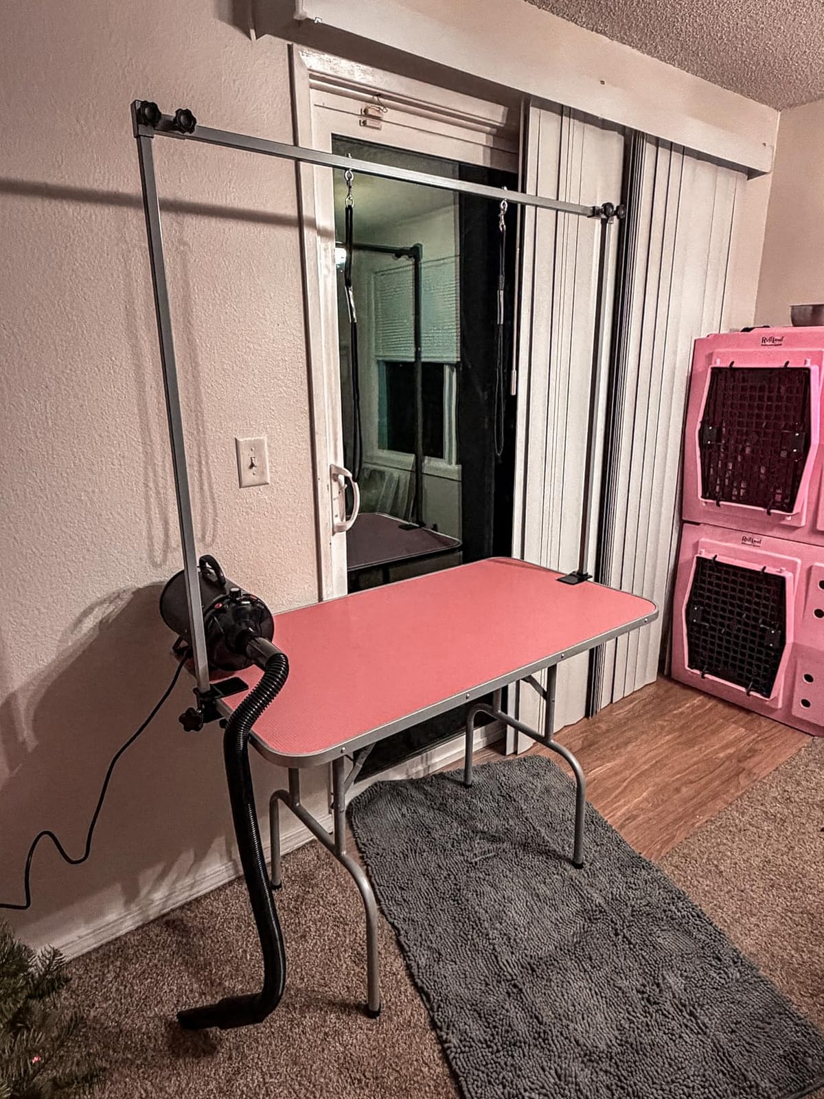 Yaheetech 46'' Dog Grooming Table for Large Medium Dogs at Home, Black customer photo 2