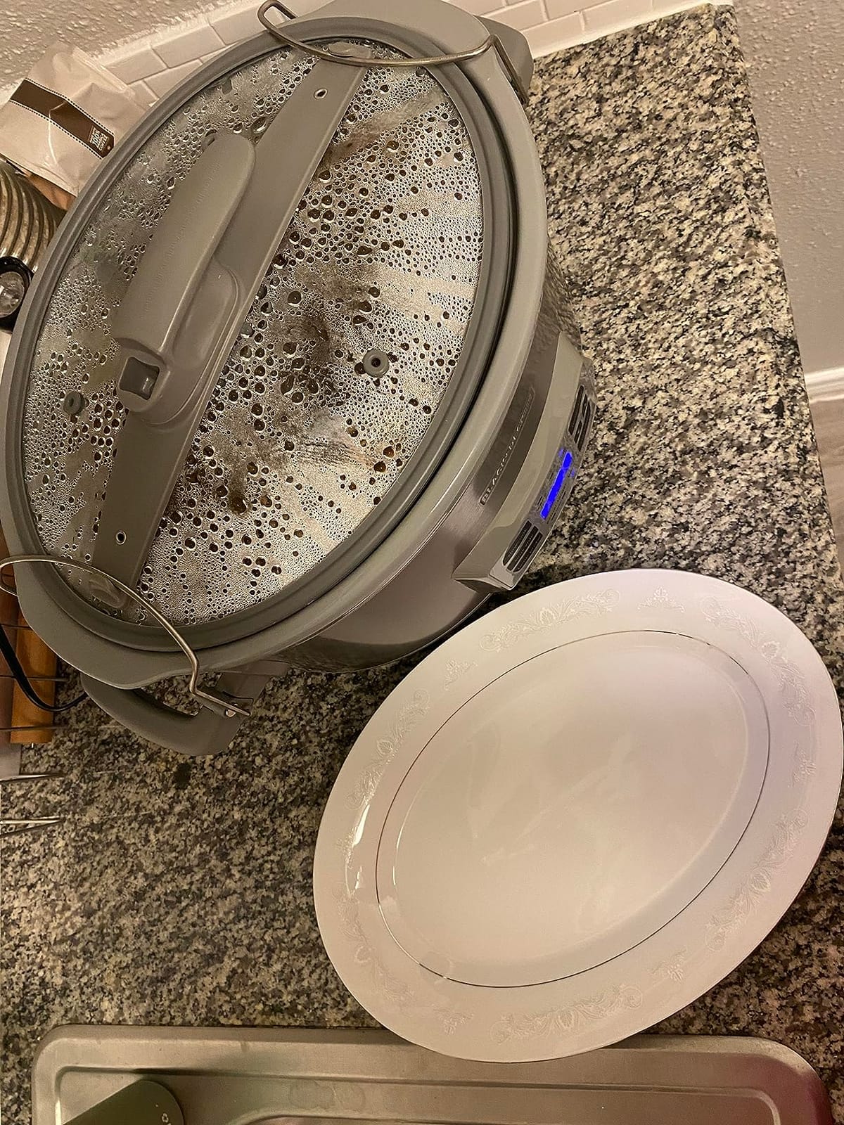 BLACK+DECKER 7-Quart Digital Slow Cooker with Sous Vide customer photo 1