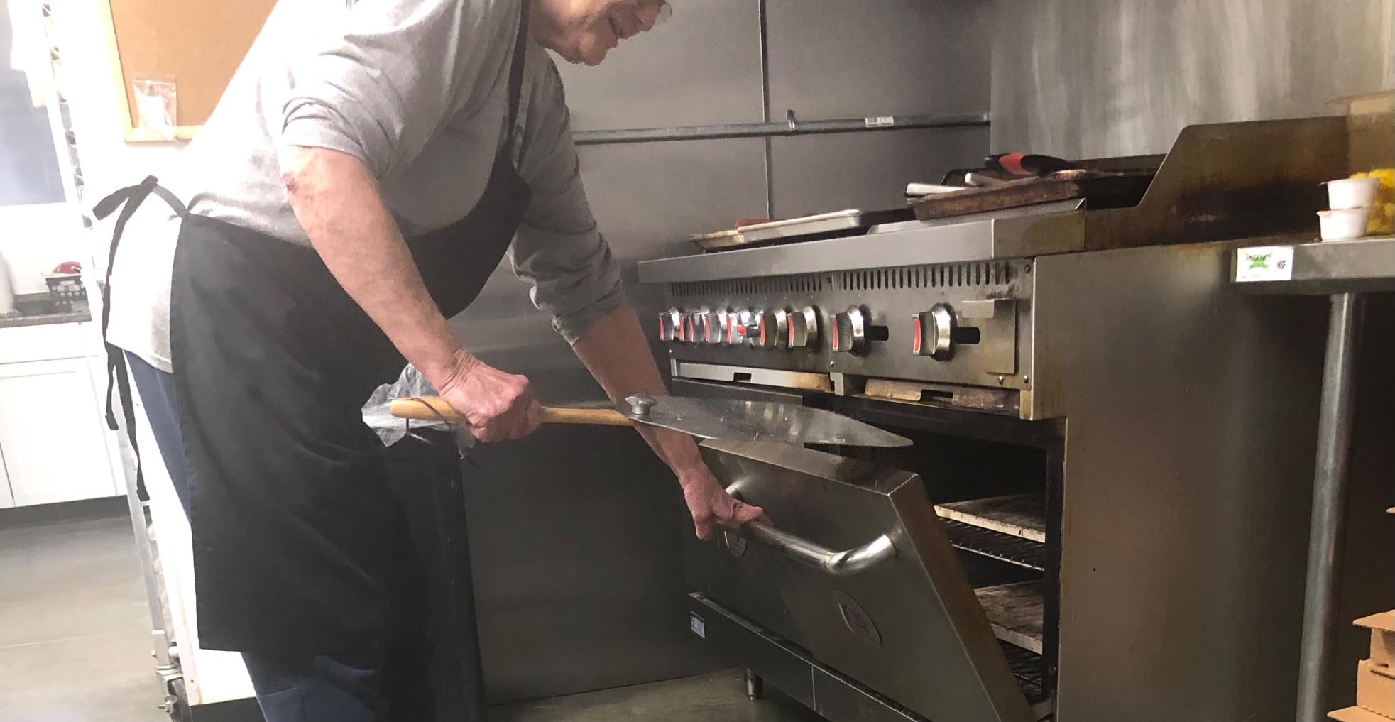 Aluminum Pizza Peel Metal - 12 x 14 Inch. Pizza Spatula for Oven with Foldable Wood Handle. Pizza Oven Accessories Tools. Turning Peel, Bread, Pastry, Dough, Cake Spatula customer photo 1