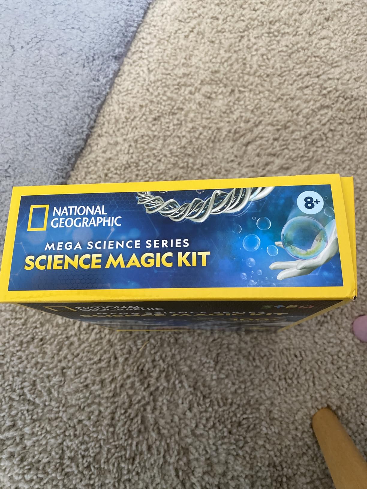 NATIONAL GEOGRAPHIC Science Magic Kit – Science Kit for Kids with 100+ Unique Experiments and Magic Tricks, Chemistry Set and STEM Project, A Great Gift for Boys and Girls (Amazon Exclusive) customer photo 2