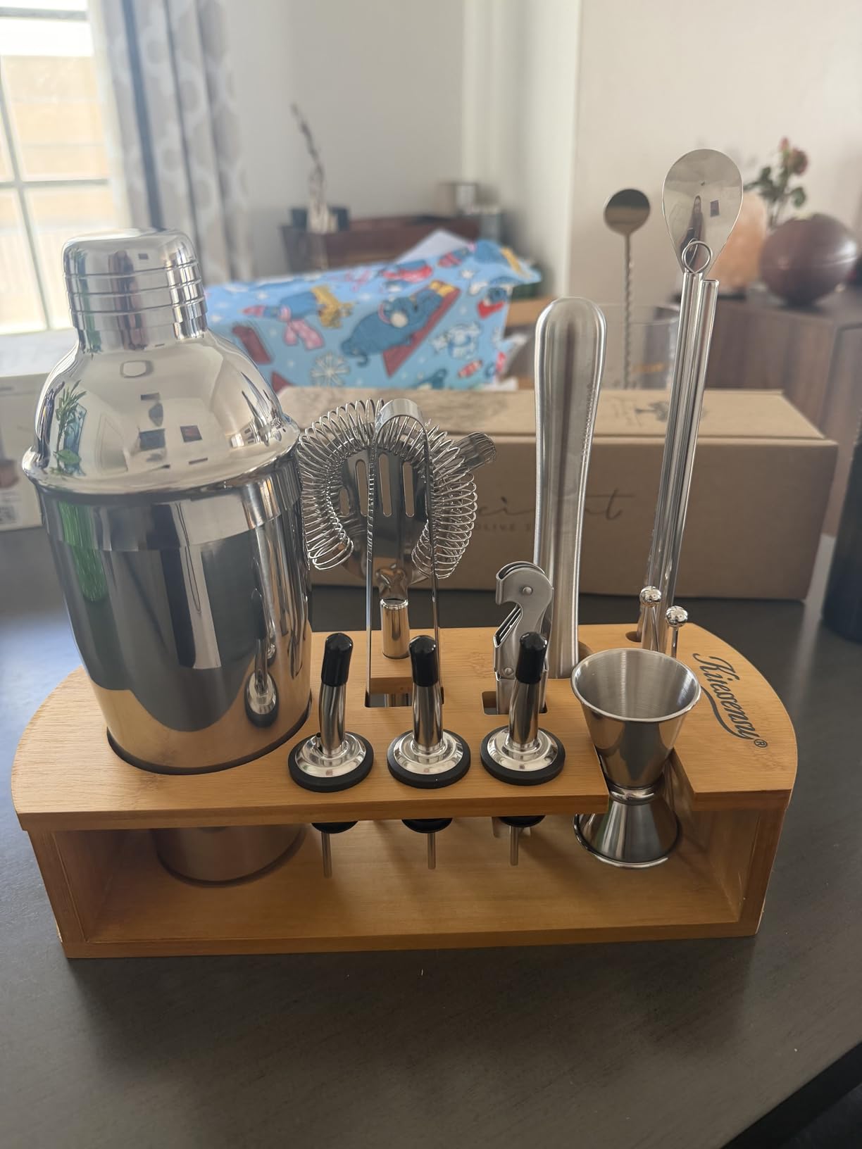 KITESSENSU Cocktail Shaker Set Bartender Kit with Stand | Bar Set Drink Mixer Set with All Essential Accessory Tools: Martini Shaker, Jigger, Strainer, Mixer Spoon, Muddler, Liquor Pourers customer photo 2