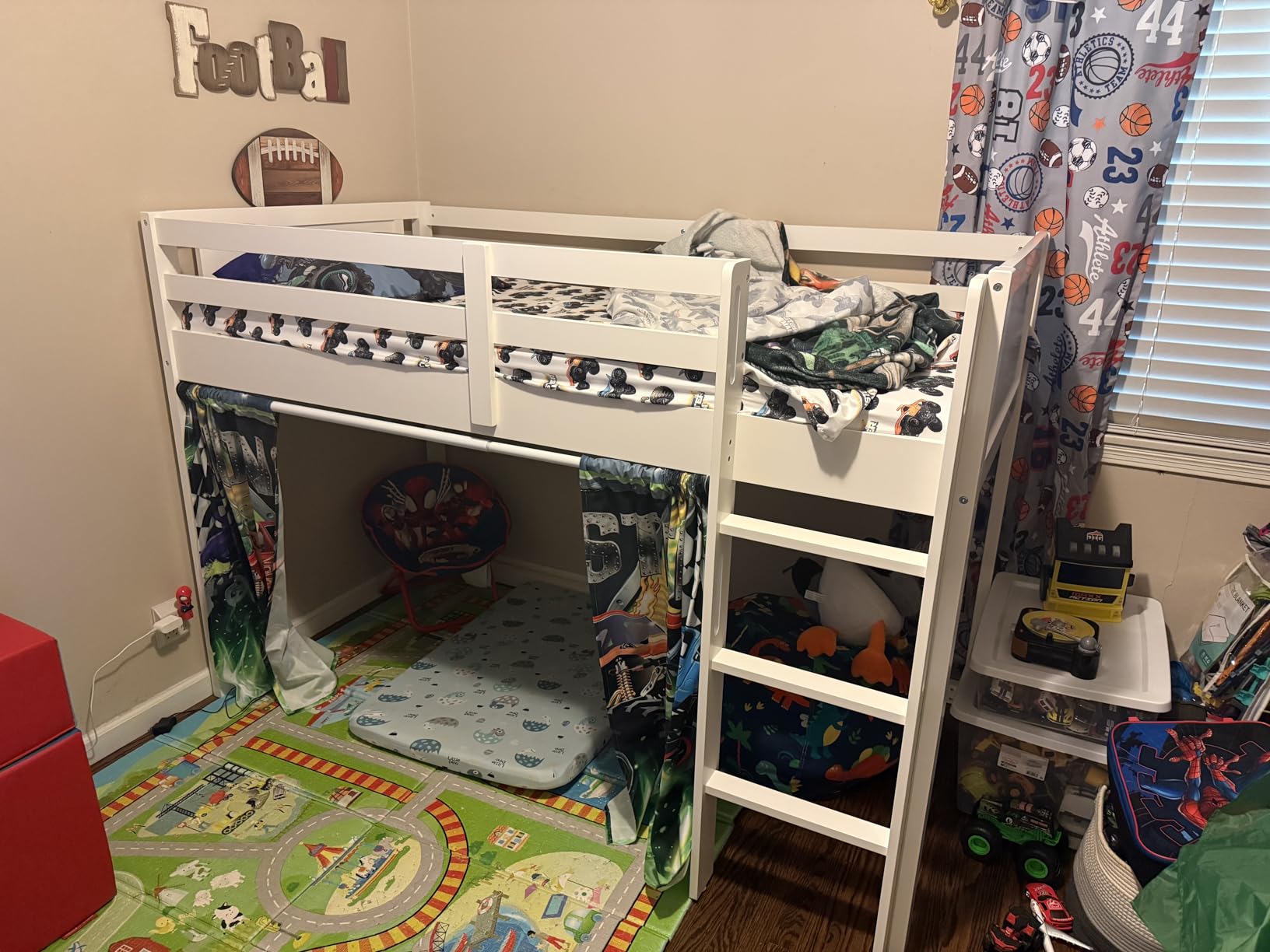Delta Children Twin Loft Bed with Guardrail and Ladder (Coordinates with Loft Bed Tents Sold Separately), White customer photo 1