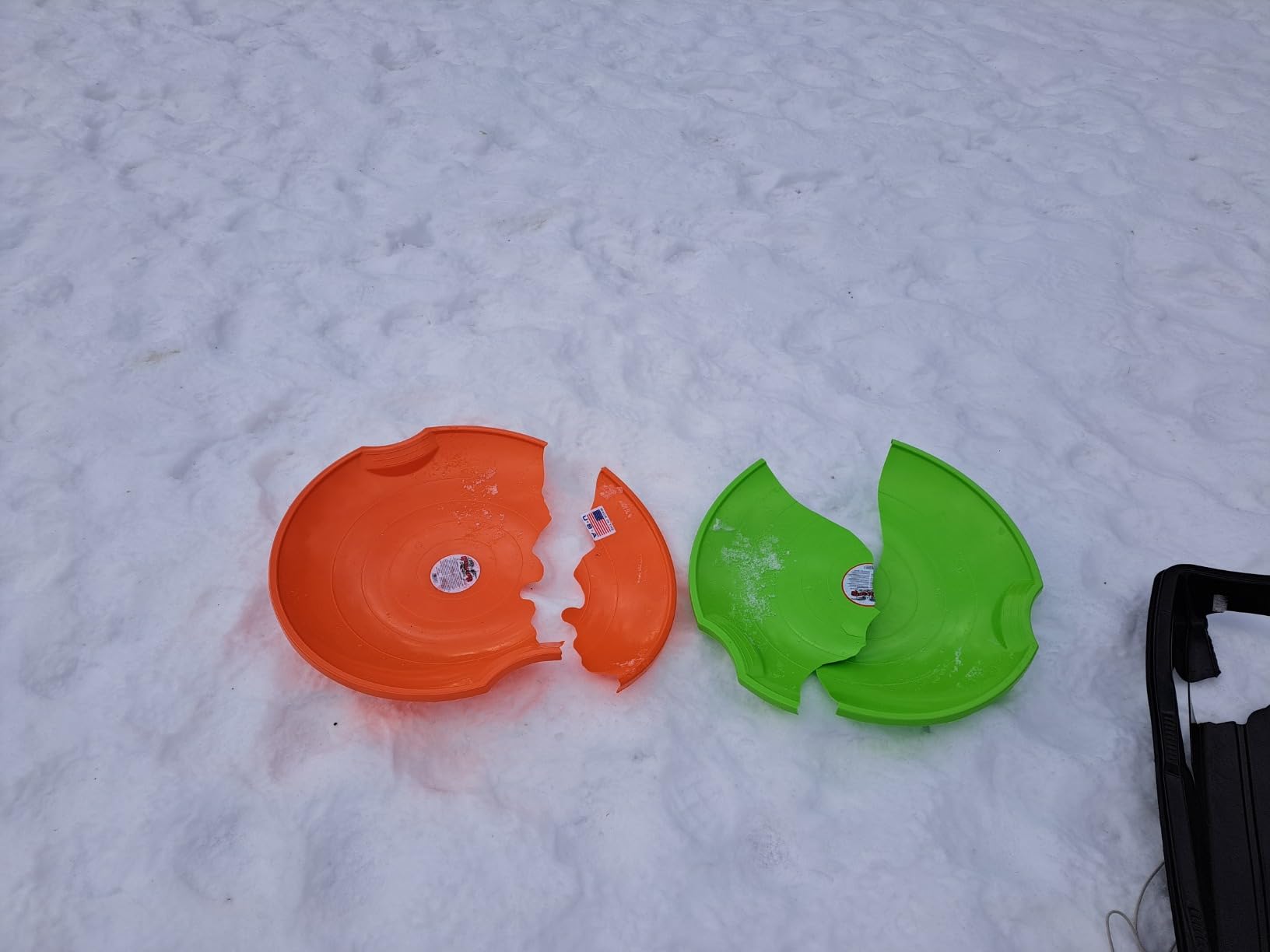 Flexible Flyer 26” Flying Saucer Sled Multipack - Plastic Snow Sleds with Hand Grips, Heavy Duty Snow Discs for Kids, Adults, Schools, Camps & Daycares customer photo 1