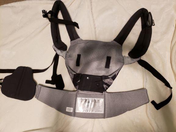 LÍLLÉbaby Complete All Seasons Ergonomic 6-in-1 Baby Carrier Infant to Toddler with Lumbar Support (7-45 Pounds), 360 Degree Baby Wearing & Multi-Position, Inward & Outward Facing (Charcoal & Silver) customer photo 2