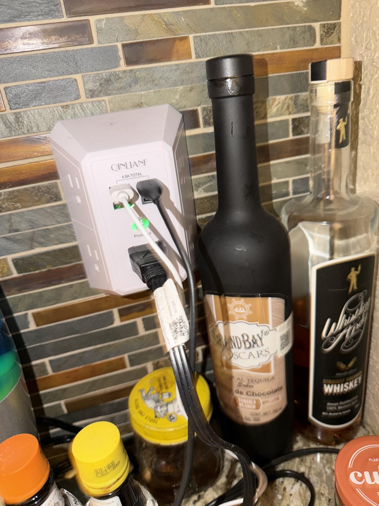 Wall Charger, Surge Protector, QINLIANF 5 Outlet Extender with 4 USB Ports customer photo 2