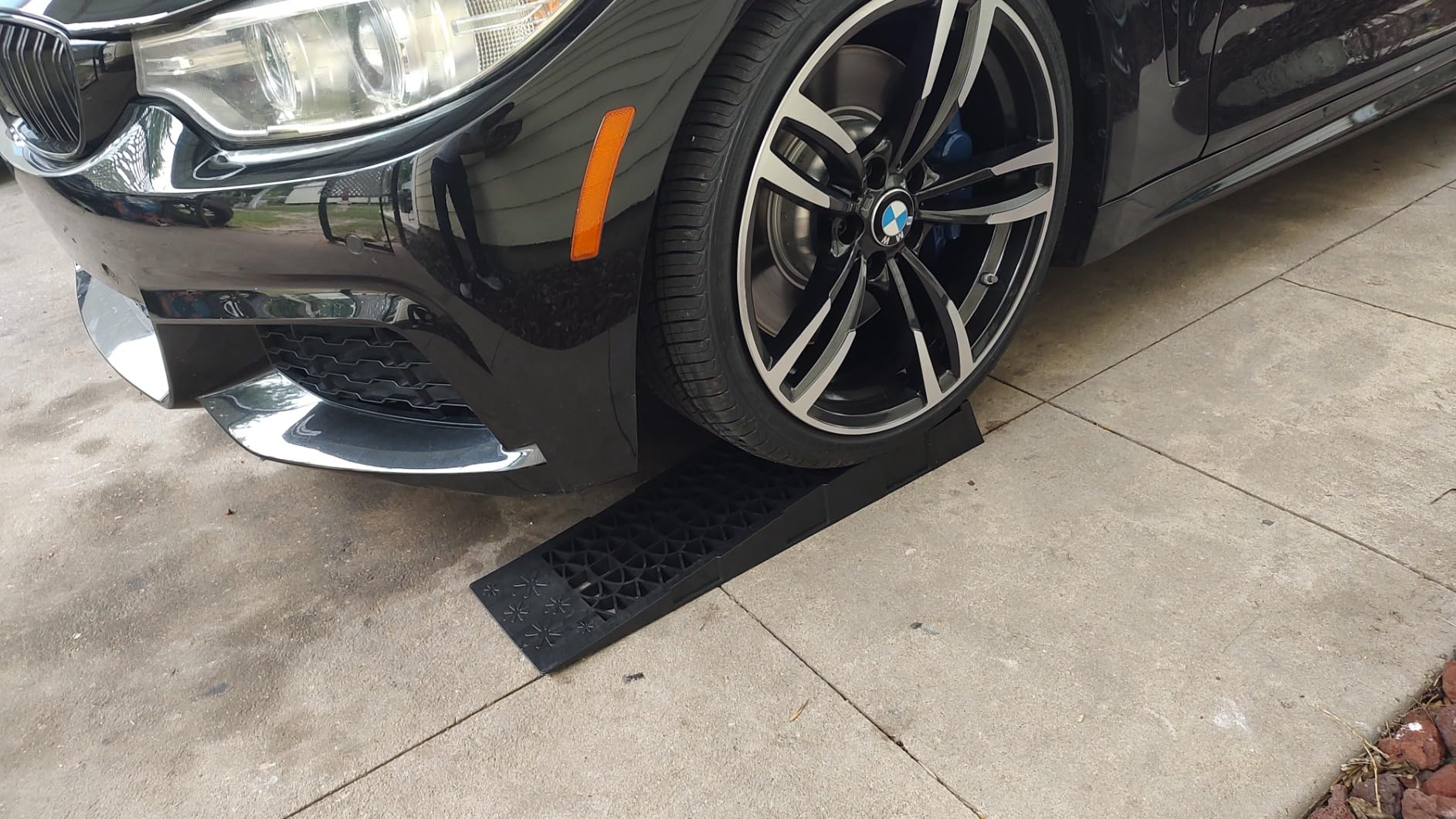 Ramps Low Profile Plastic Car Service Ramps 3 Ton Truck Vehicle - 2 Pack customer photo 1