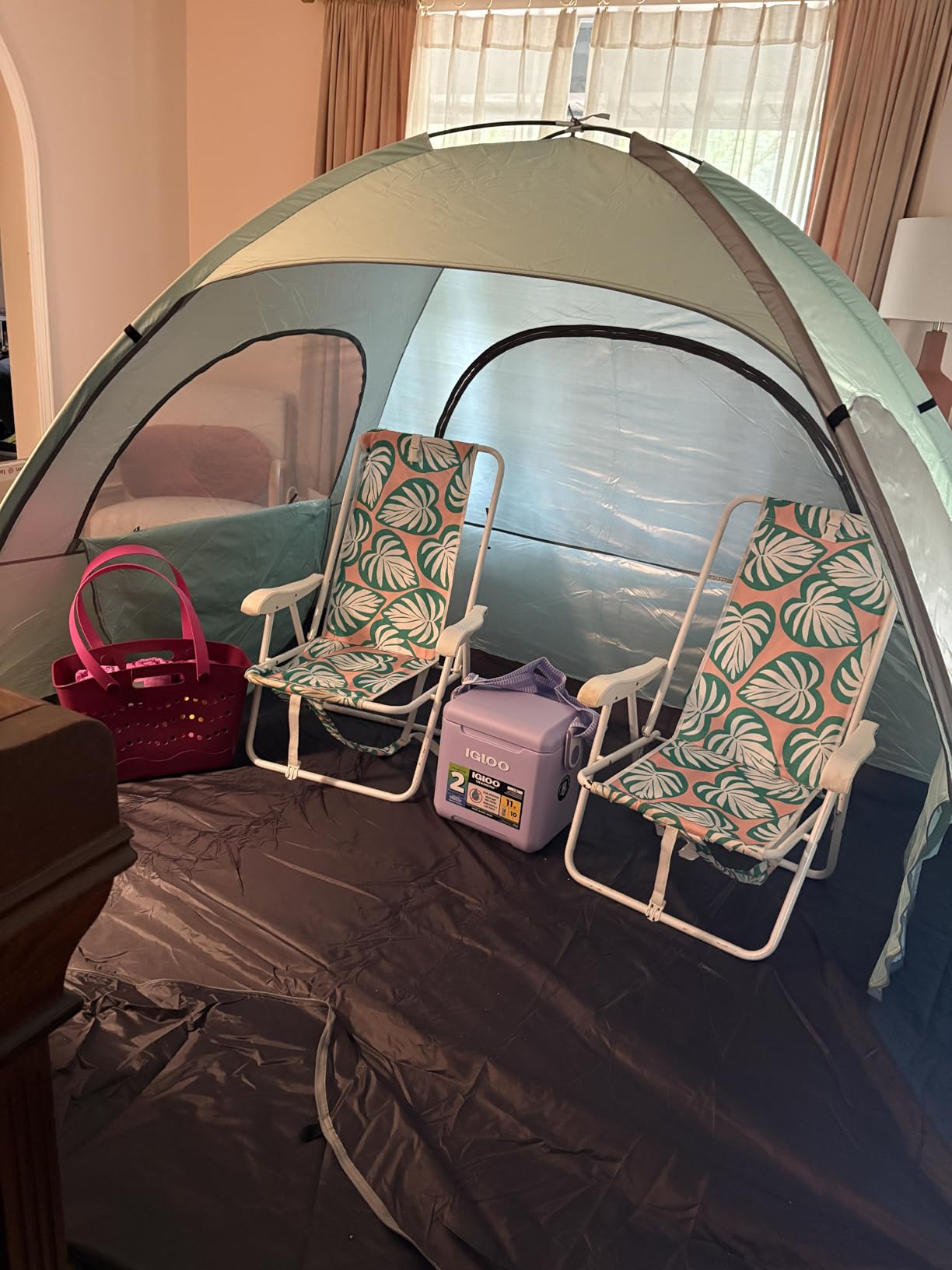 WhiteFang Beach Tent Anti-UV Portable Sun Shade Shelter for 3/4/6/8 Person, Extendable Floor with 3 Ventilating Mesh Windows Plus Carrying Bag, Stakes and Guy Lines customer photo 2