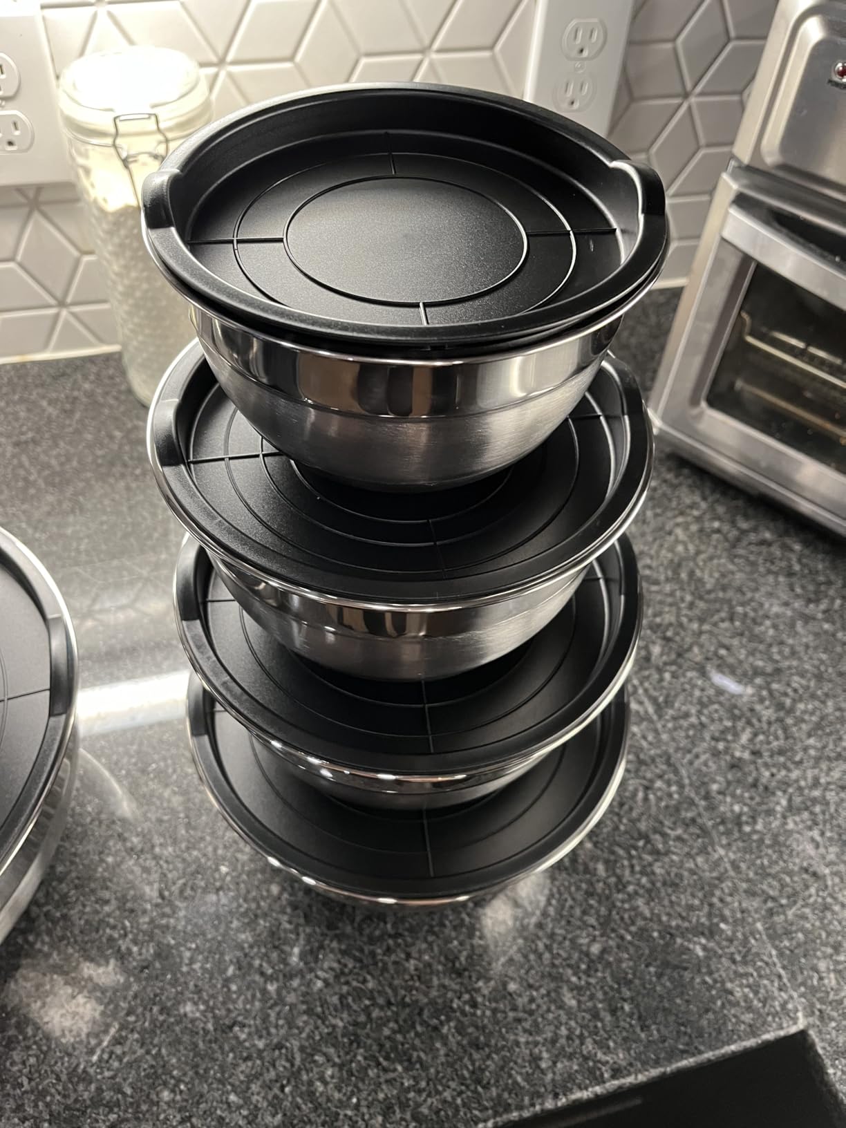 Umite Chef Mixing Bowls with Airtight Lids, 6 piece Stainless Steel Metal Nesting Storage Bowls, Non-Slip Bottoms Size 7, 3.5, 2.5, 2.0,1.5, 1QT, Great for Mixing & Serving (Khaki) customer photo 2