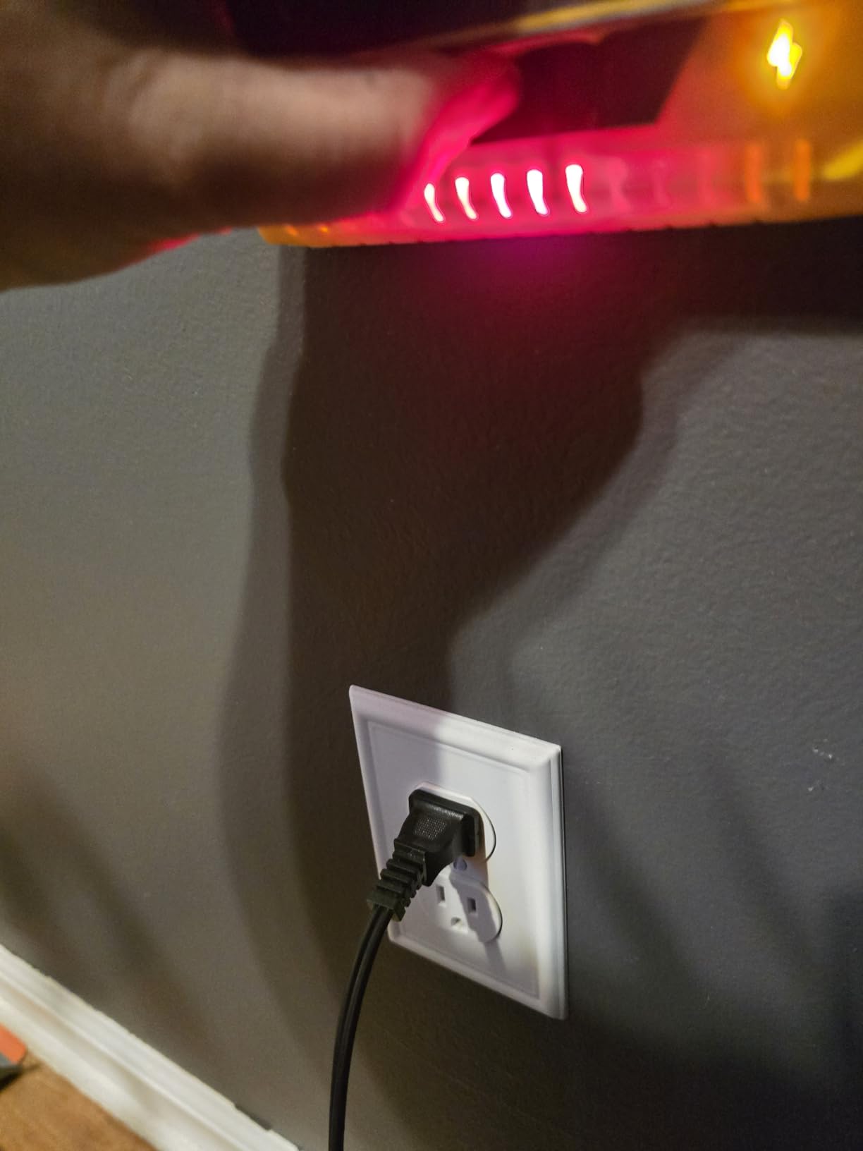 Franklin Sensors ProSensor M150/X990 9-Sensor Stud Finder, AC Wire Warning customer photo 2