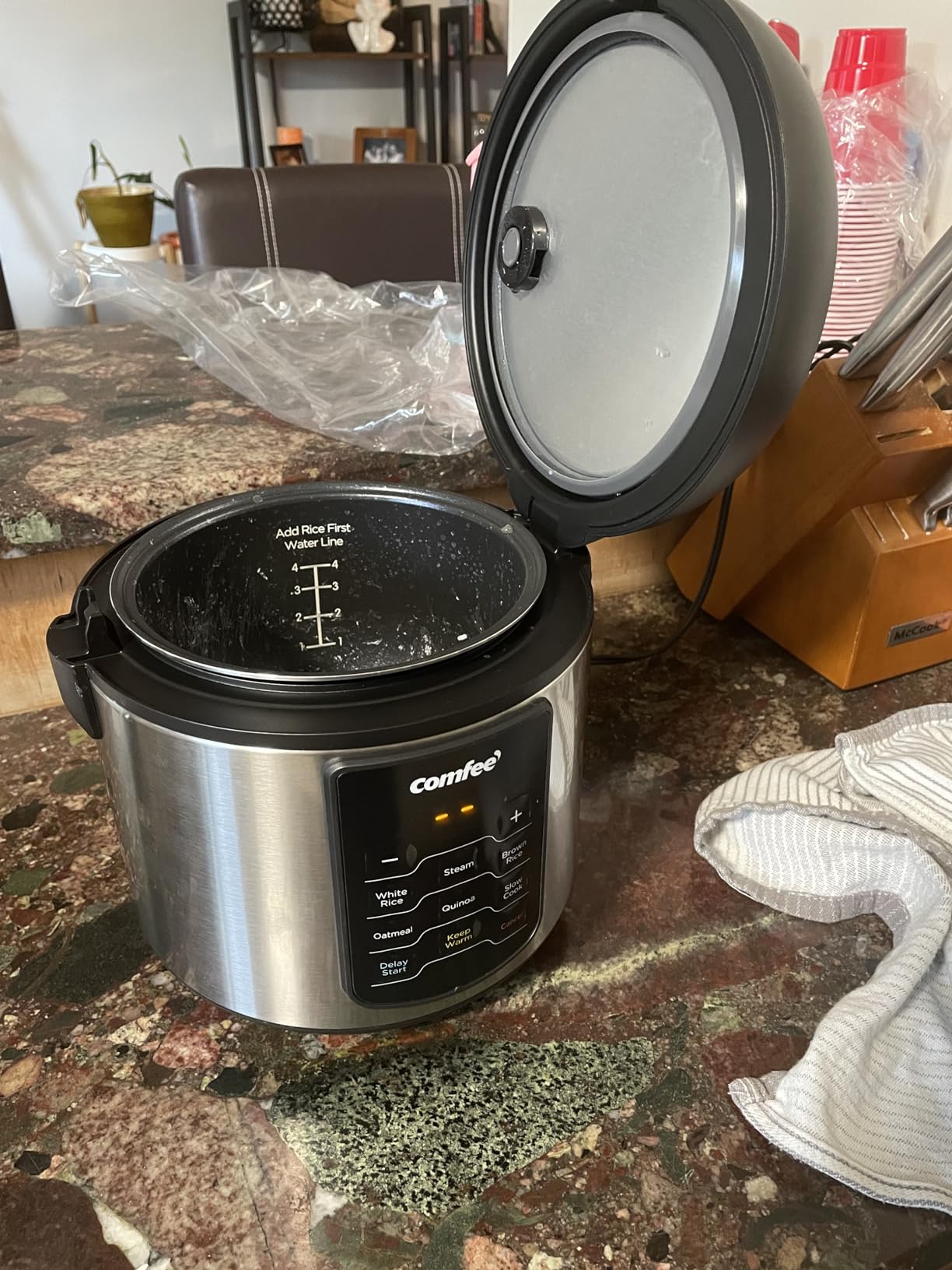 COMFEE' Rice Cooker with 6 Functions, 4-Cups Uncooked Rice customer photo 2