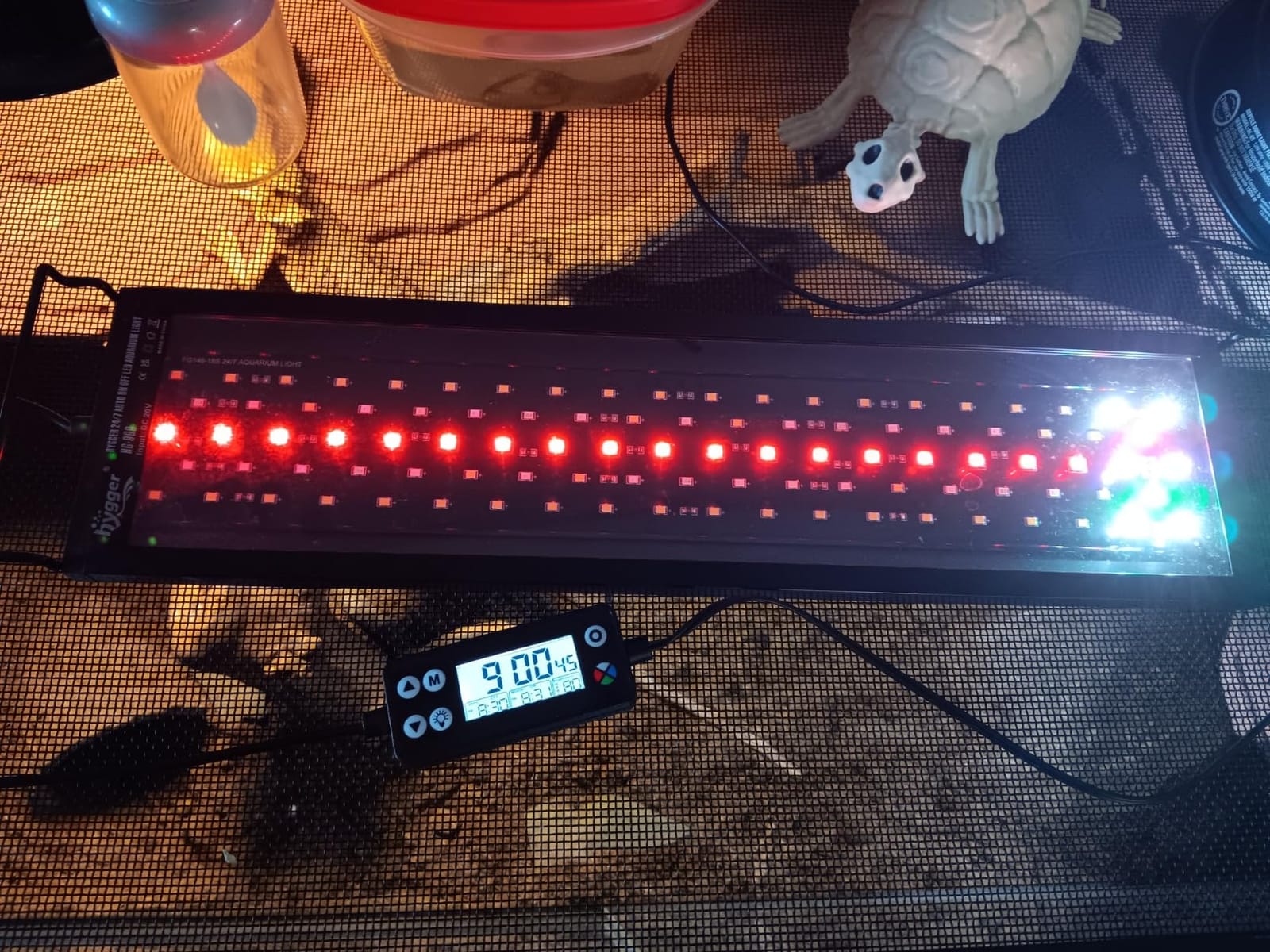 hygger Auto On Off LED Aquarium Light, Full Spectrum Fish Tank Light with LCD Monitor, 24/7 Lighting Cycle, 7 Colors, Adjustable Timer, IP68 Waterproof, 3 Modes for 18