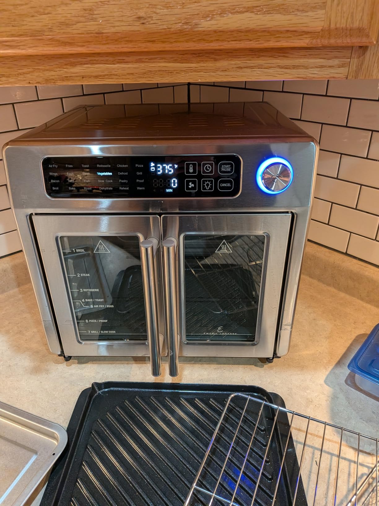 Emeril Lagasse 26QT French Door Air Fryer Toaster Oven customer photo 2