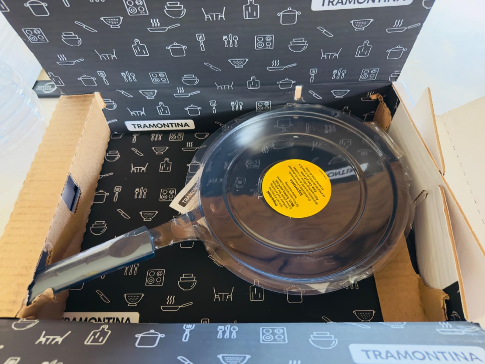Tramontina Carbon Steel 10-Inch Frying Pan with Silicone Grip customer photo 2
