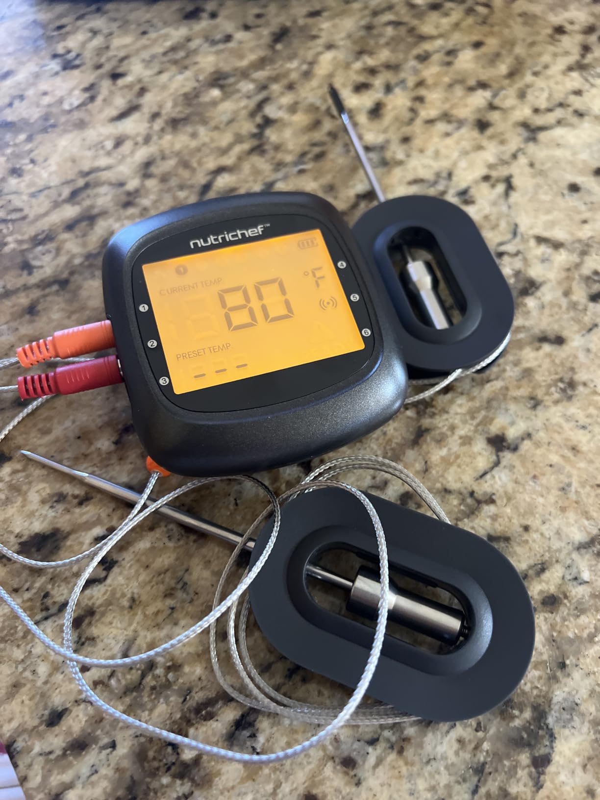 NutriChef Smart Bluetooth BBQ Thermometer with Travel Zip Case, Upgraded Stainless w/ 2 Temperature Probes, LCD Display, Done Alarm Android iPhone, Gas Charcoal BBQ Smoker Temp Monitoring customer photo 2