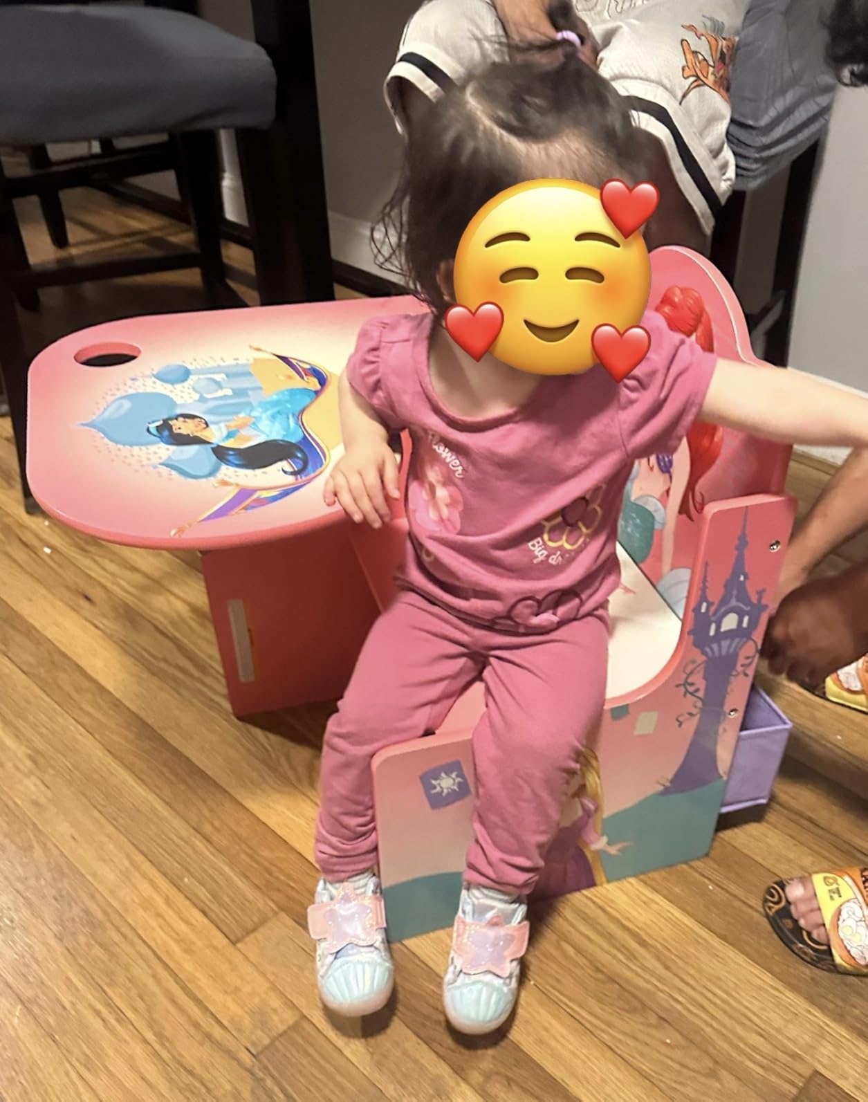 Delta Children Chair Desk with Storage Bin, Disney Princess customer photo 1