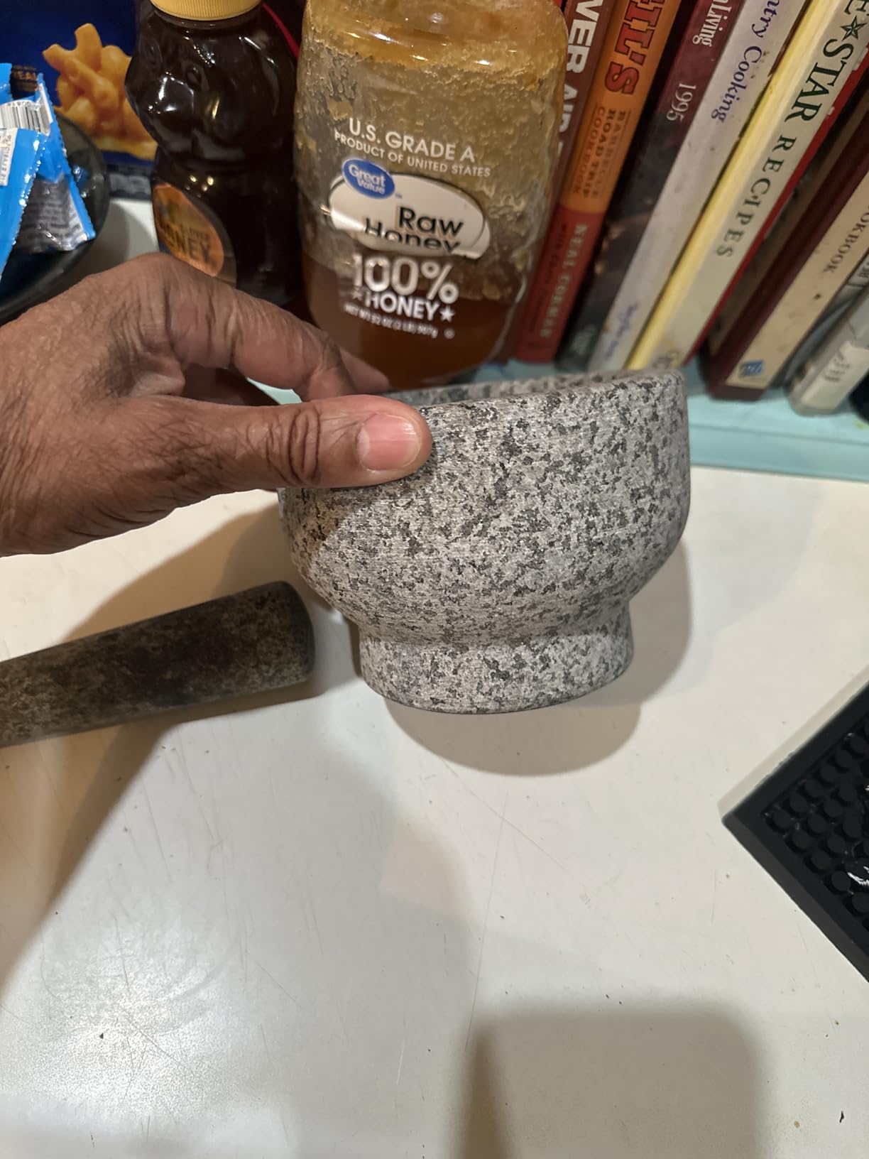 PriorityChef 1.5 Cup Mortar and Pestle Set, 100% Natural Granite, 5.1 Inch Diameter Bowl with 6.5 Inch Pestle, Make Fresh Guacamole at Home, Solid Stone Grinder Bowl, Herb and Spice Grinder, Grey customer photo 2