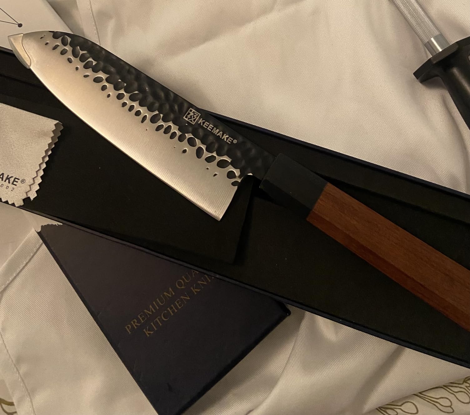 KEEMAKE 8 Inch Chef Knife, Japanese Hand Forged customer photo 2