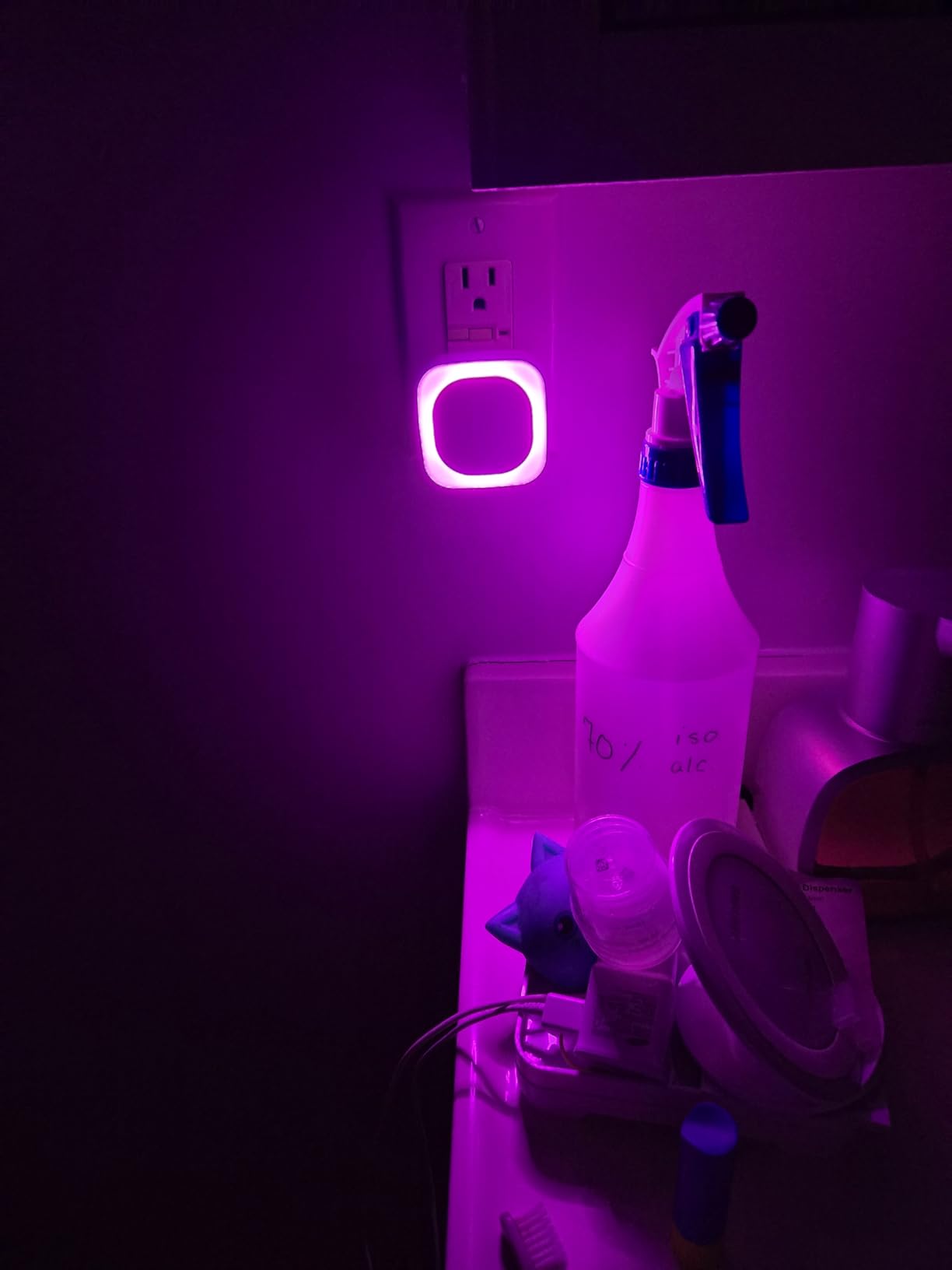 YUNLEX 2 Pack Amber Night Light Plug into Wall, Eye-Care Glow for Kids customer photo 1