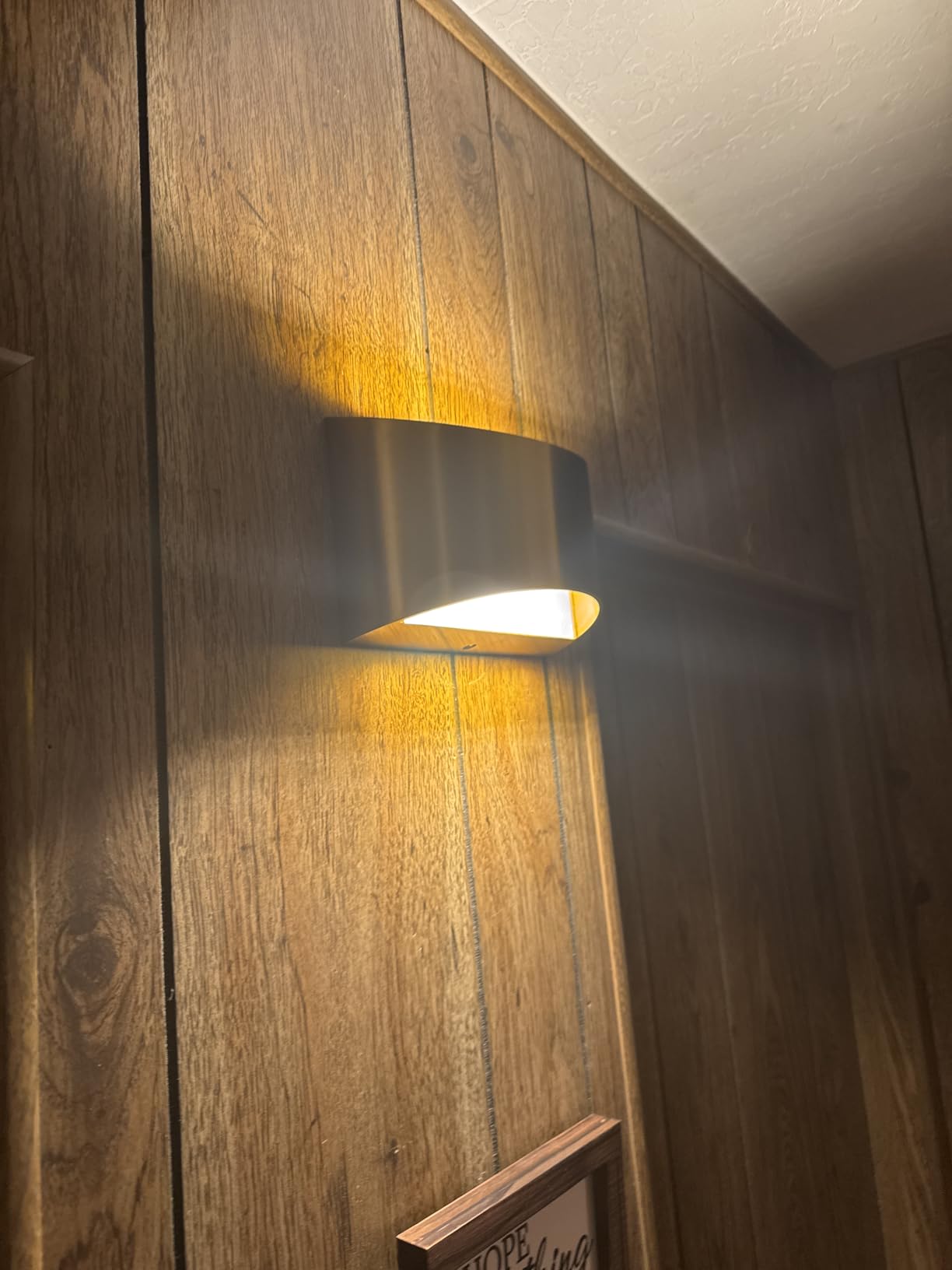 Aipsun Black Modern LED Wall Sconce Indoor Wall Lights 1 Pack Hardwired Up and Down Wall Mount Light for Living Room Bedroom Hallway Corridor Conservatory Warm White 3000K(with G9 Bulbs) customer photo 1