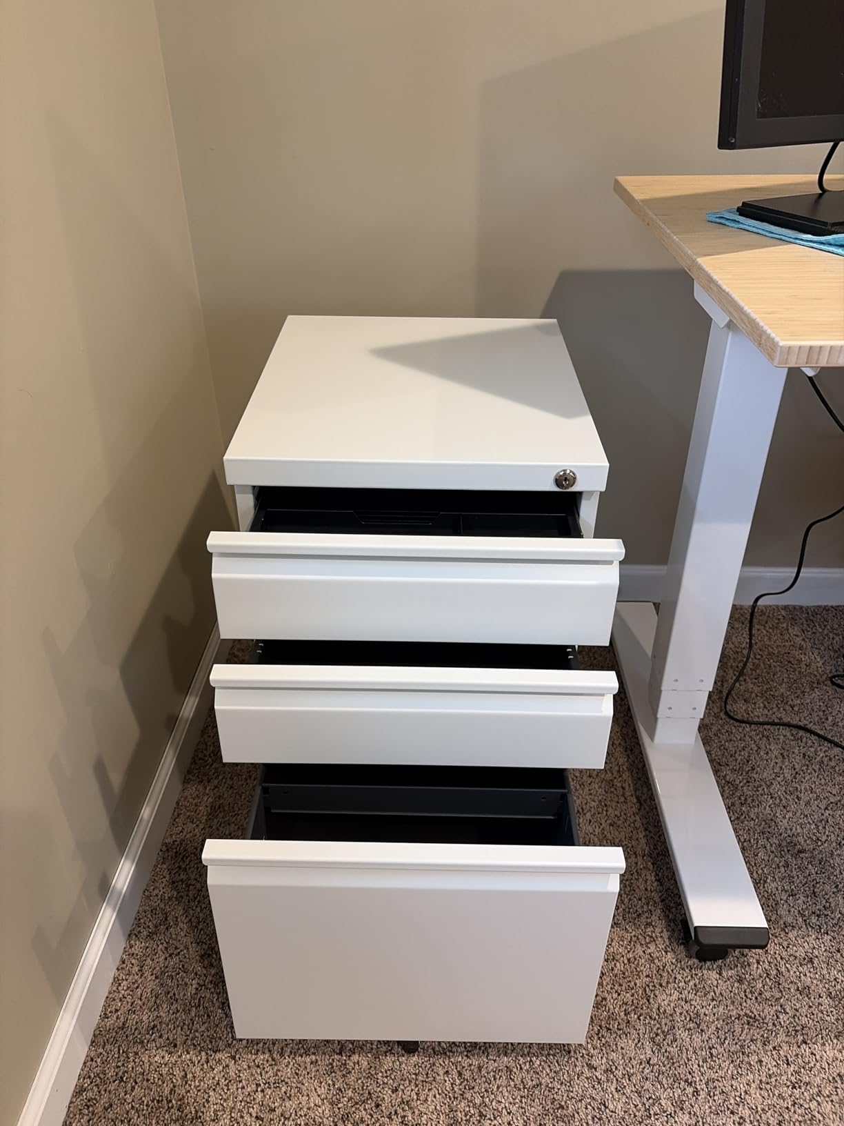 DEVAISE 3 Drawer File Cabinet with Lock, Fully Assembled Except Casters customer photo 2
