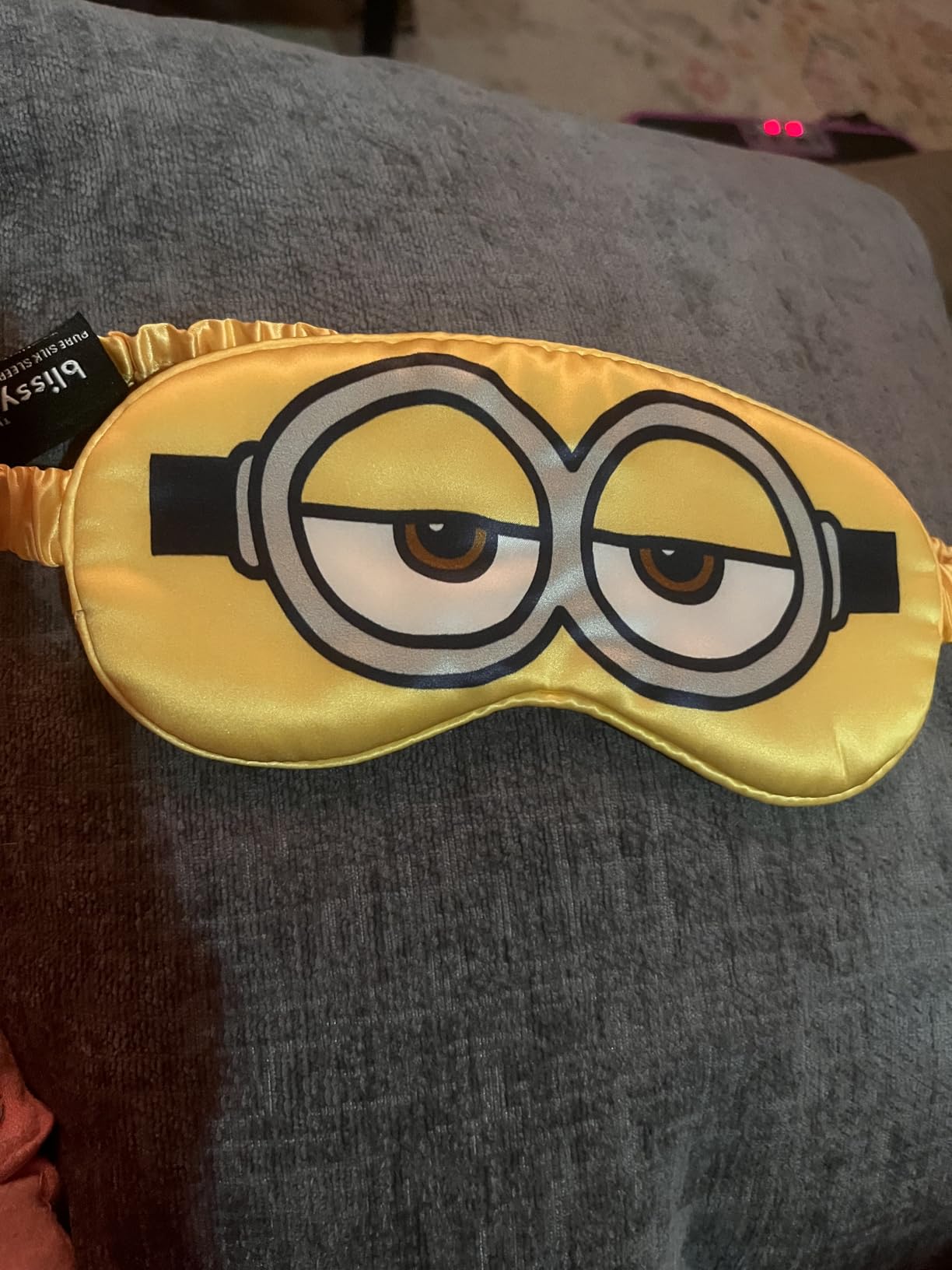 Blissy Silk Sleep Mask - 100% Pure Mulberry Silk, 22 Momme 6a Fibers - Blindfold Sleep Mask Side Sleeper Eye Cover customer photo 2