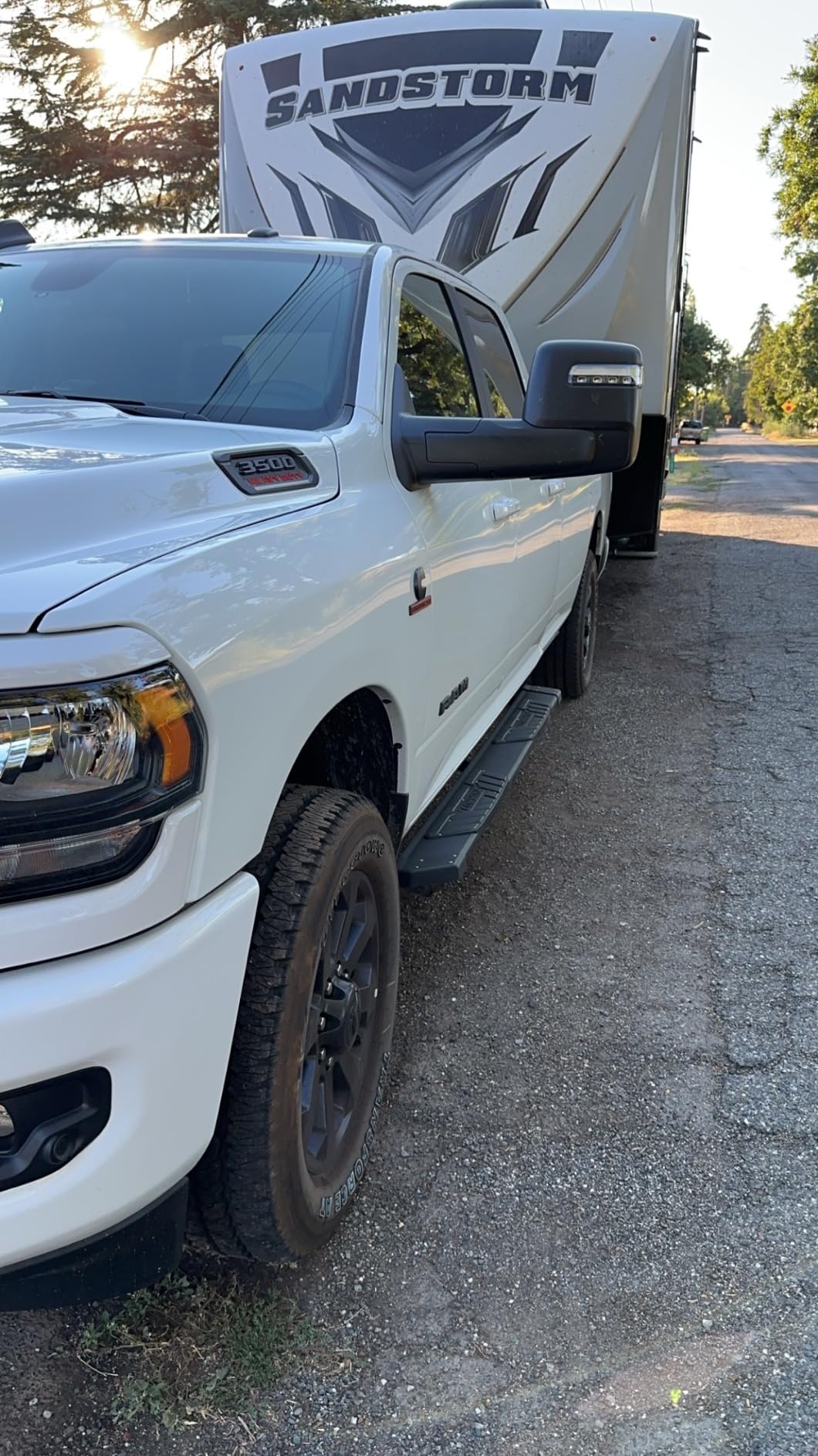 COMNOVA Aluminum Running Boards for 2022-2026 Toyota Tundra CrewMax customer photo 1