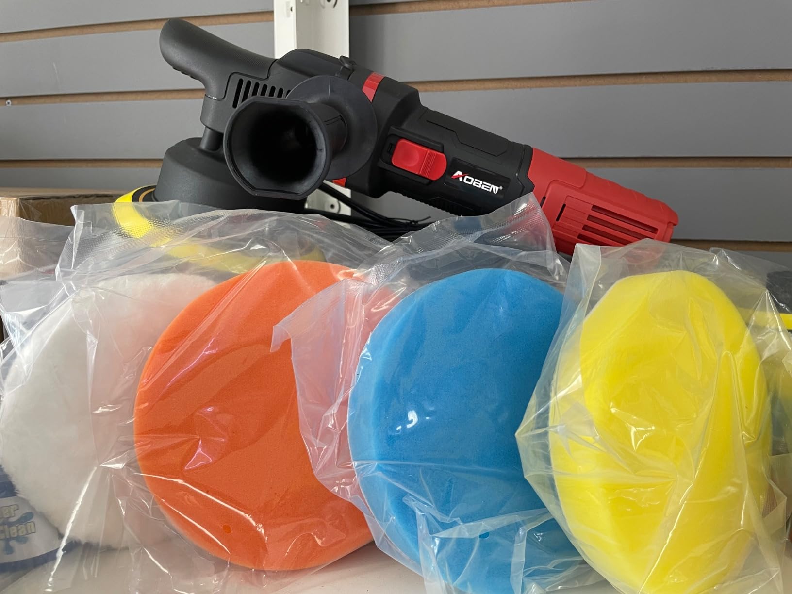 AOBEN Car Buffer Polisher,6 inch Dual Action Polisher,Random Buffer Polisher kit with 6 Variable Speed 1000-4500rpm,Detachable Handle,4 Buffing Pads for Car detailing Polishing and Waxing customer photo 1