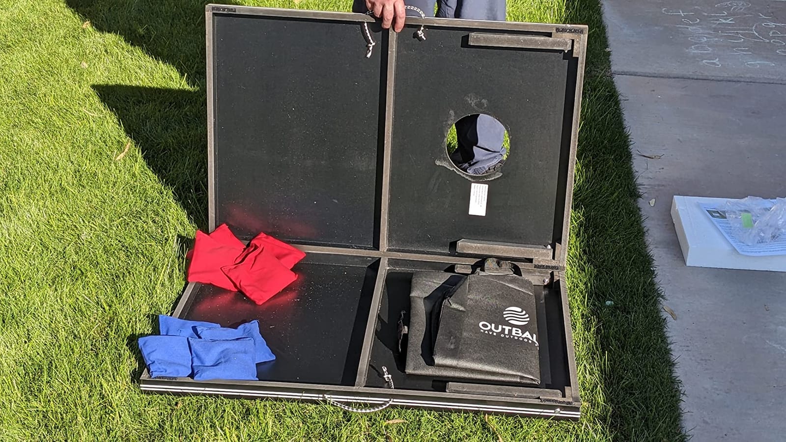 Cornhole Set 4x2 and 3X2 Regulation Size Corn Holes Sets with Carrying Bags & 8 Bean Bags Cornhole Boards Bean Toss Games for Adults Family Outdoor Beach Lawn Outside Backyard Games customer photo 1