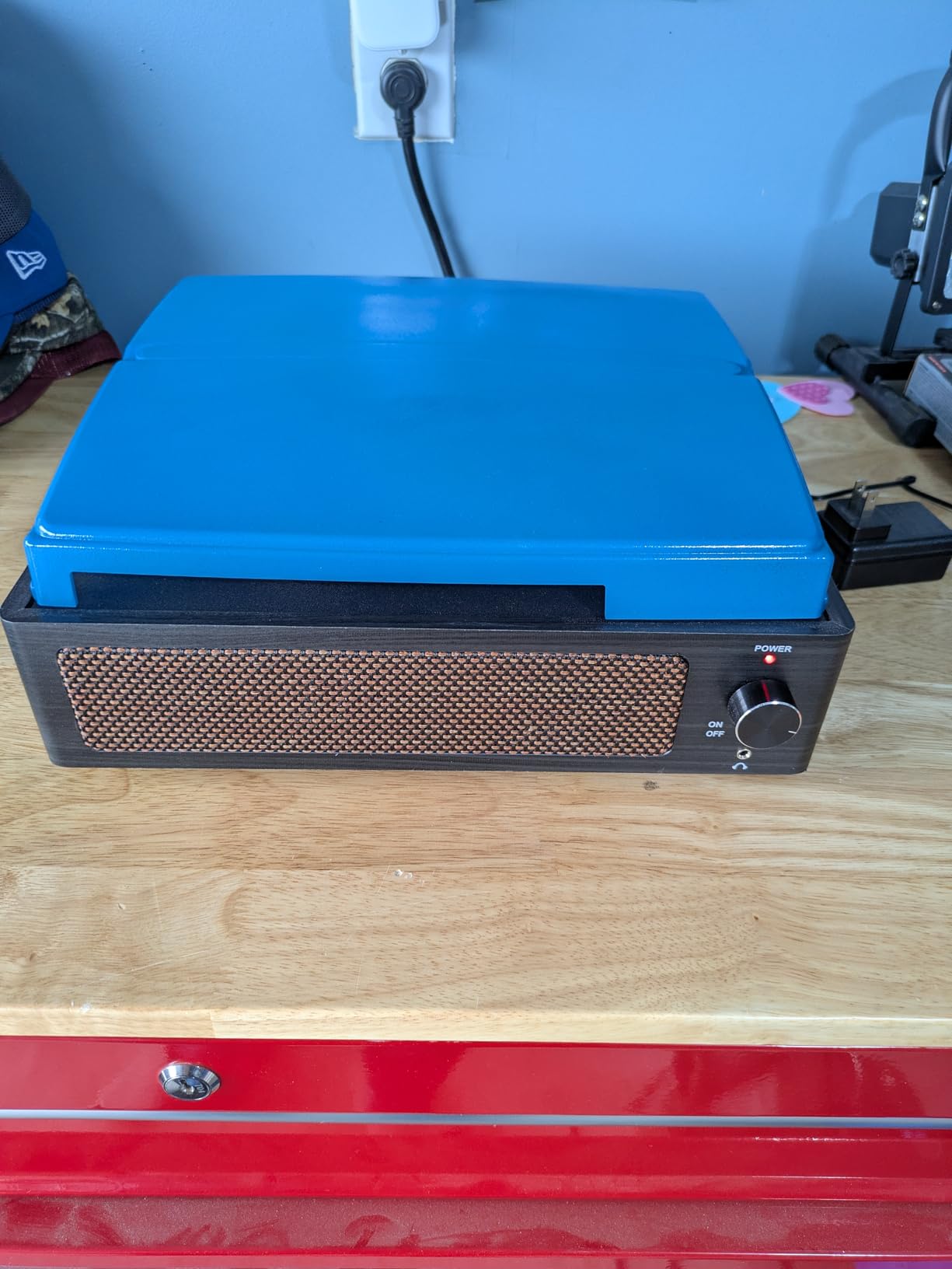 Seasonlife® Vinyl Record Player with Speakers,Wood Black Vintage Turntables customer photo 2
