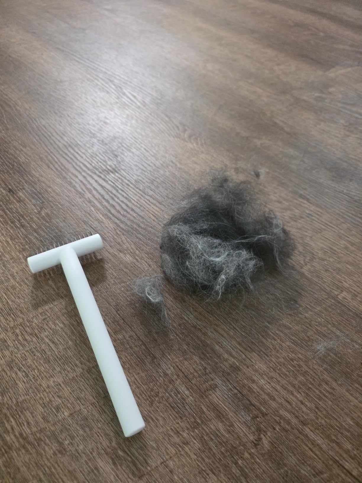 aumuca Undercoat Rake for Dogs, Deshedding & Dematting Comb for Cats, Horse customer photo 2