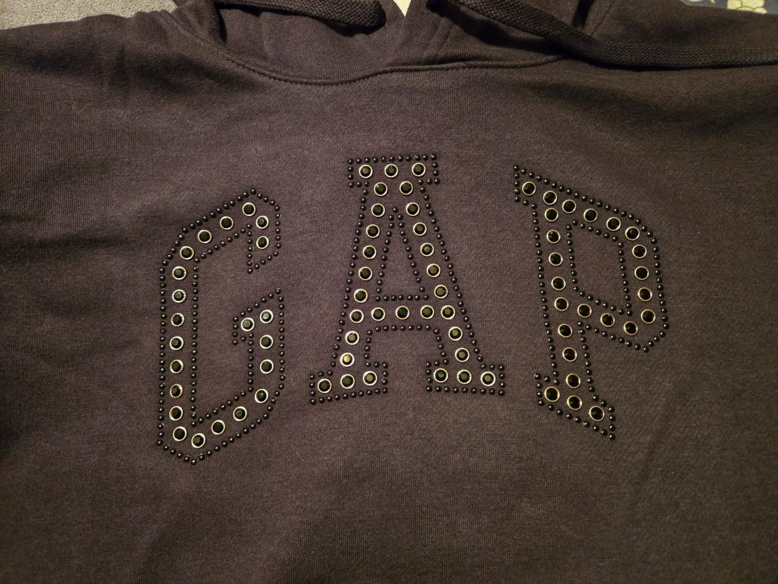 GAP Women's Logo Hoodie Hooded Pull-on Sweatshirt customer photo 1