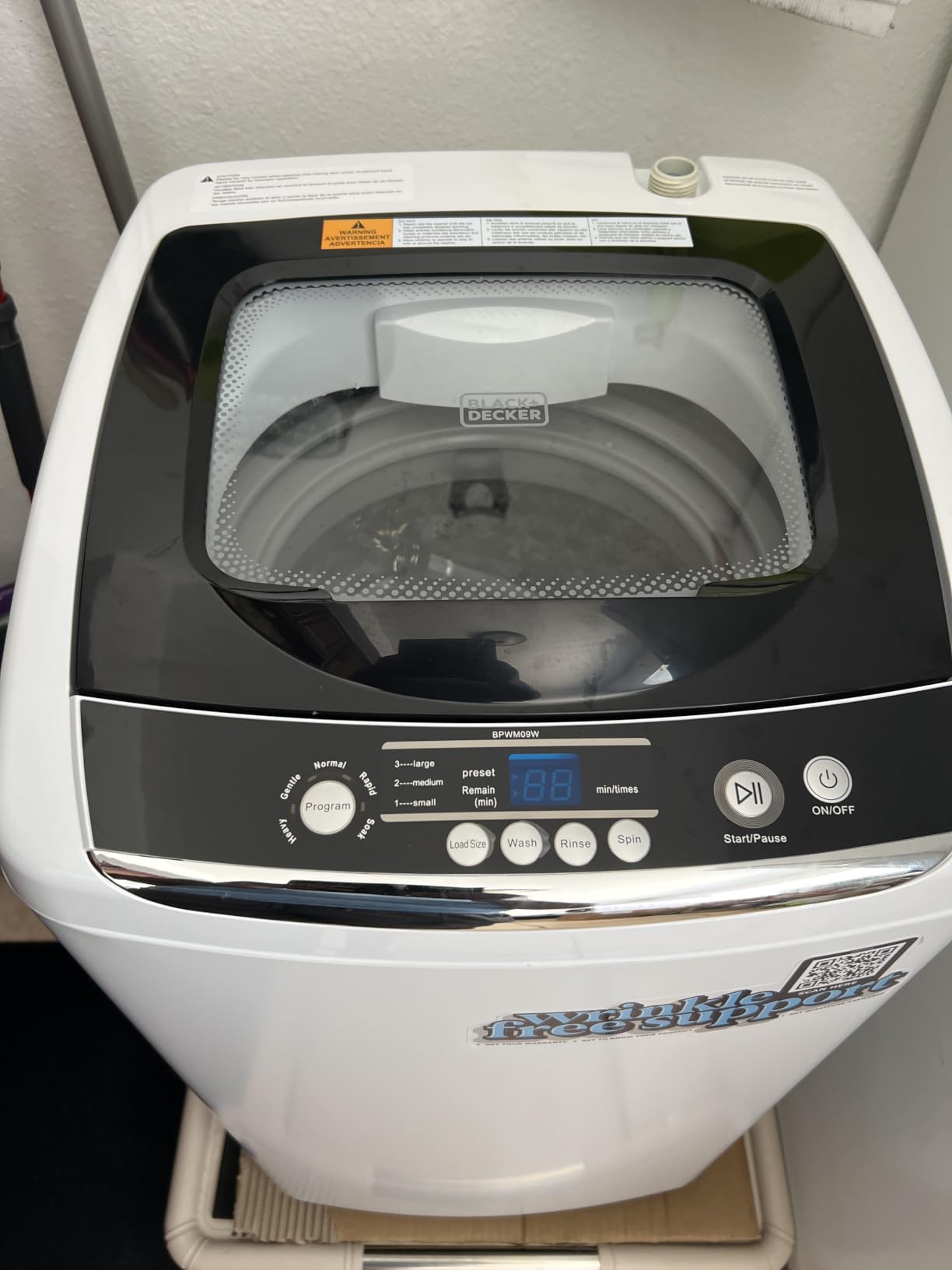 BLACK+DECKER 1.5 Cu. Ft. Compact Dryer, 5.5 lb. Capacity, 120V, BCED15 customer photo 2