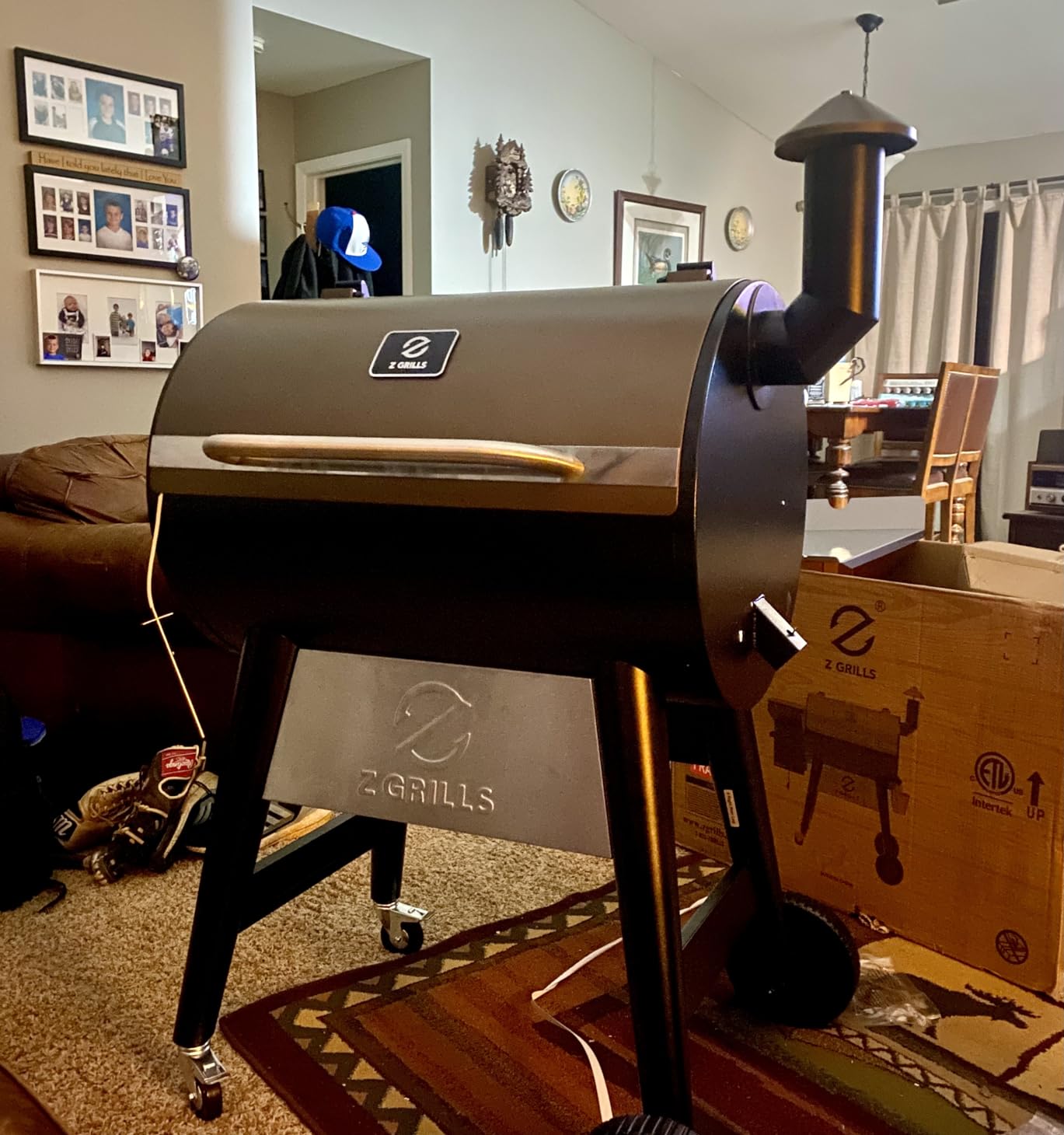 Z GRILLS 2026 200A Table Top Wood Pellet Grill, Pellet Smoker with PID V3.0 Controller, Meat Probes, 202 sq.in Cooking Area, Fit for RVs, Road Trips & Apartments customer photo 2