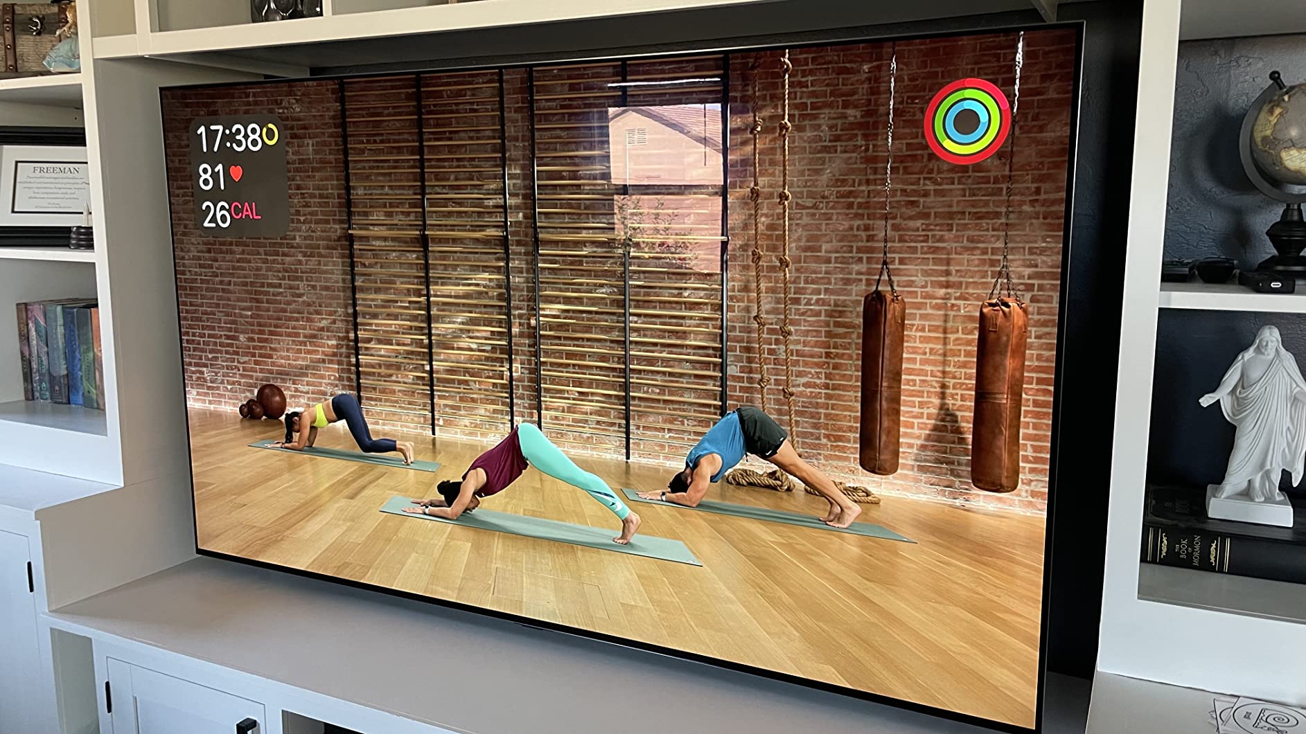 LG C3 Series 77-Inch Class OLED evo Smart TV OLED77C3PUA, 2023 - AI-Powered 4K, Alexa Built-in customer photo 1